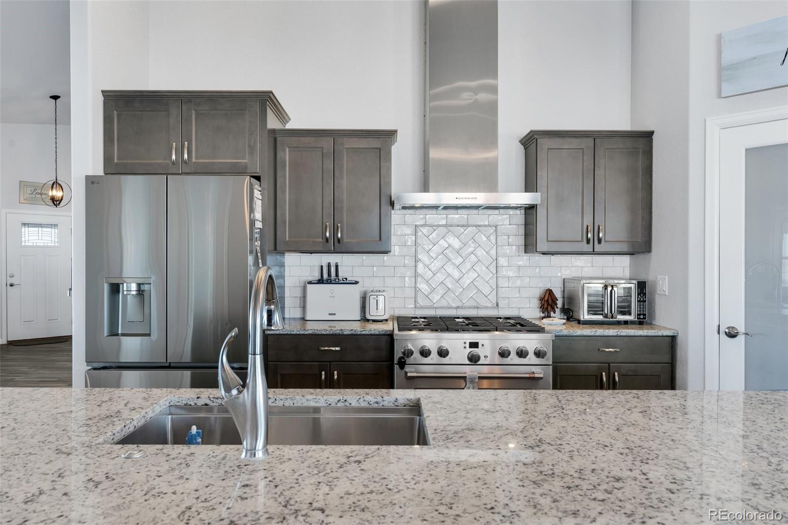 MLS Image #12 for 1499 n buckboard avenue,pueblo, Colorado