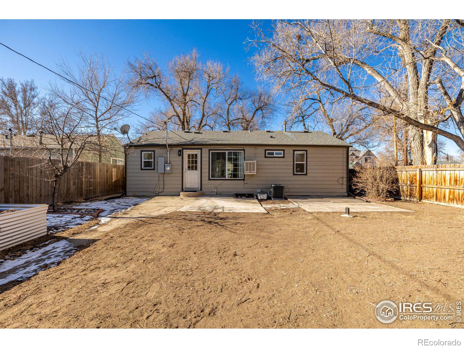 MLS Image #32 for 990  hazel court,denver, Colorado