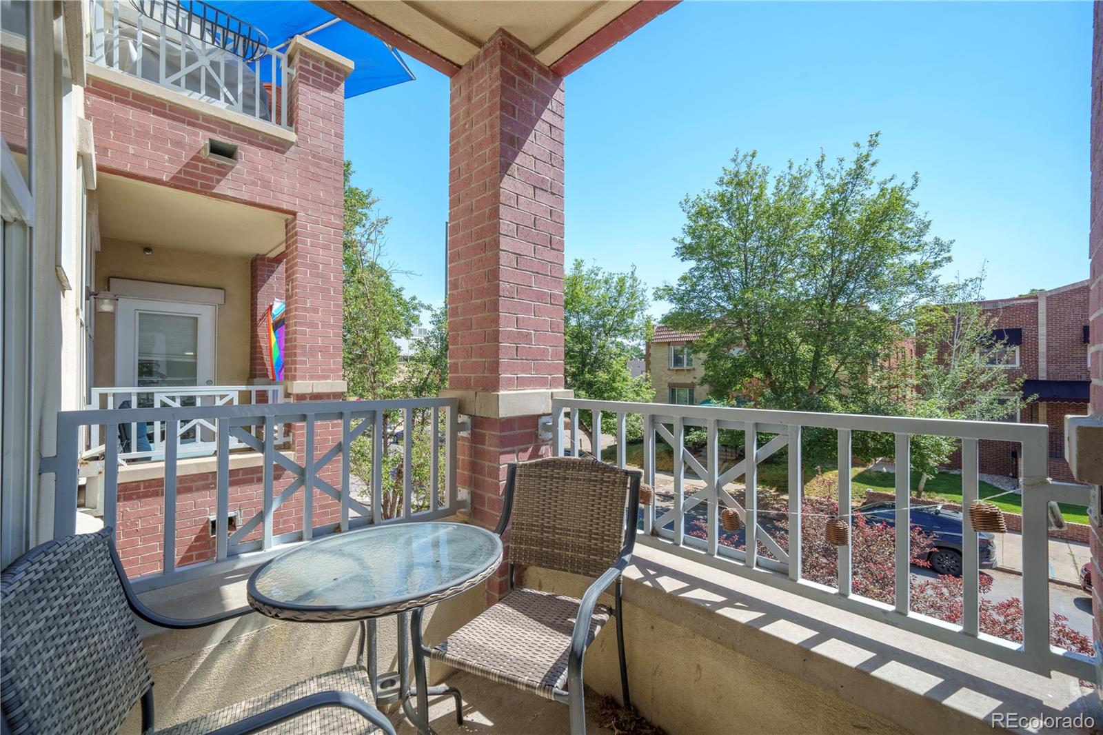 MLS Image #12 for 1747 n pearl street 202,denver, Colorado