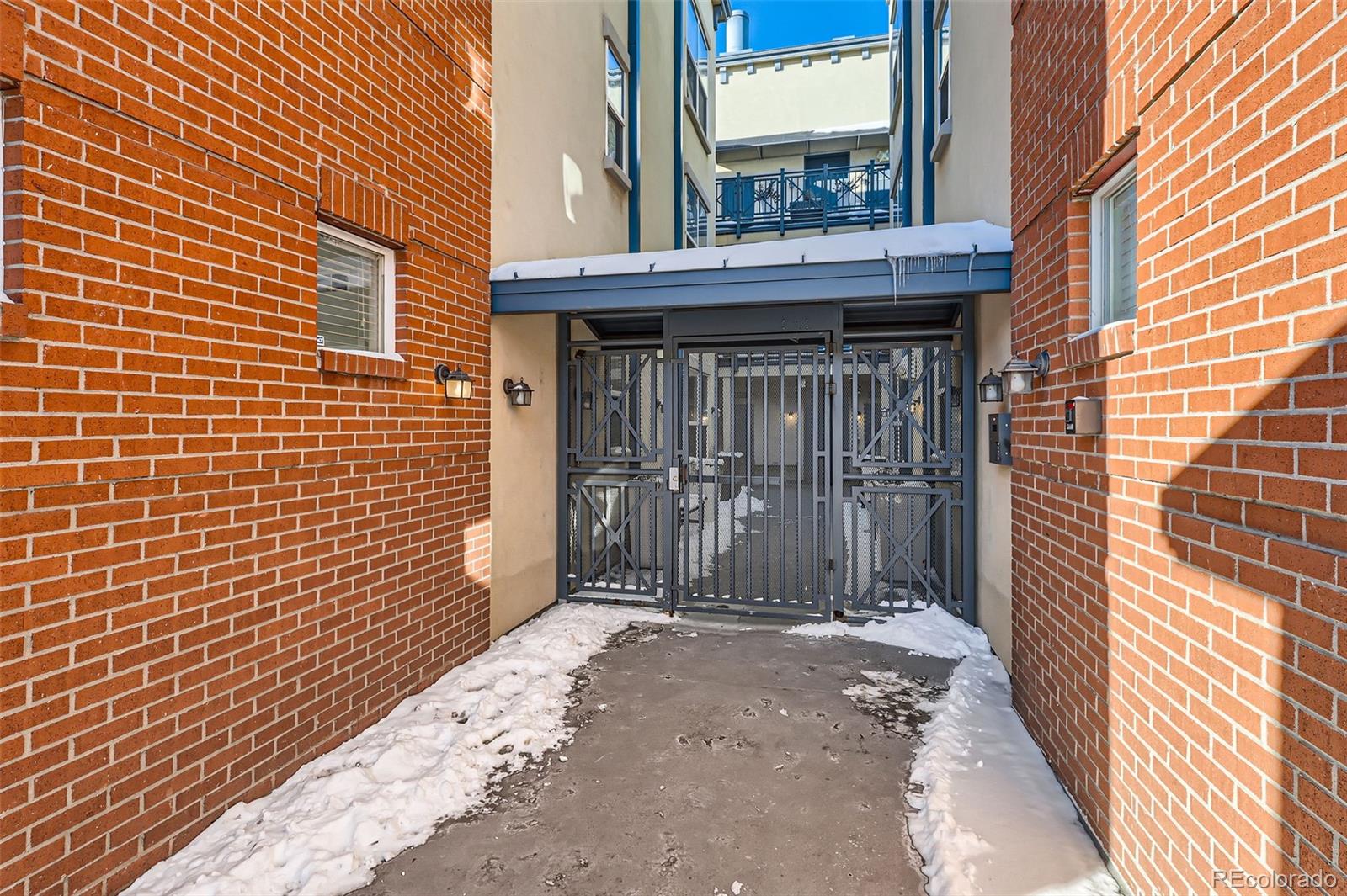 MLS Image #15 for 1747 n pearl street 202,denver, Colorado