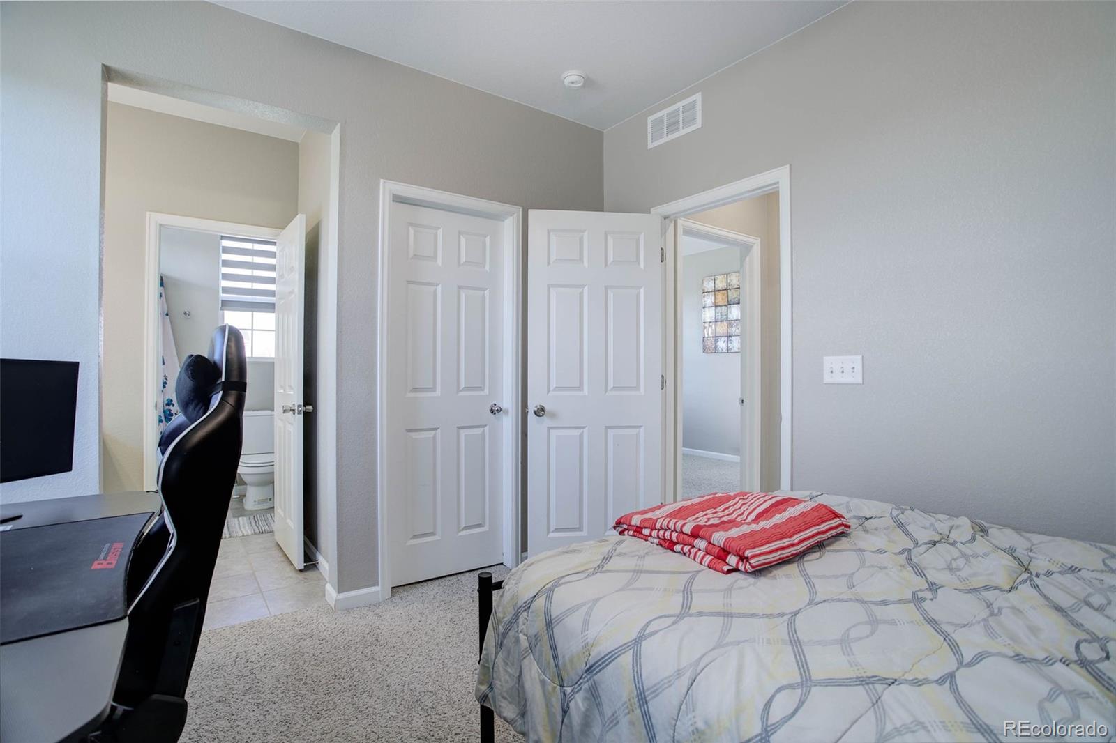 MLS Image #38 for 9968 e kansas avenue,aurora, Colorado