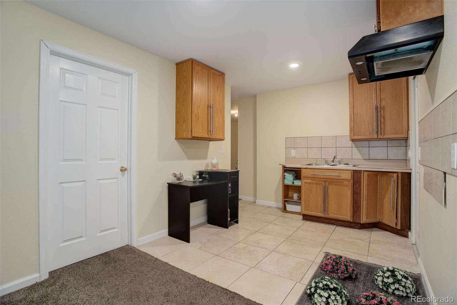 MLS Image #42 for 9968 e kansas avenue,aurora, Colorado