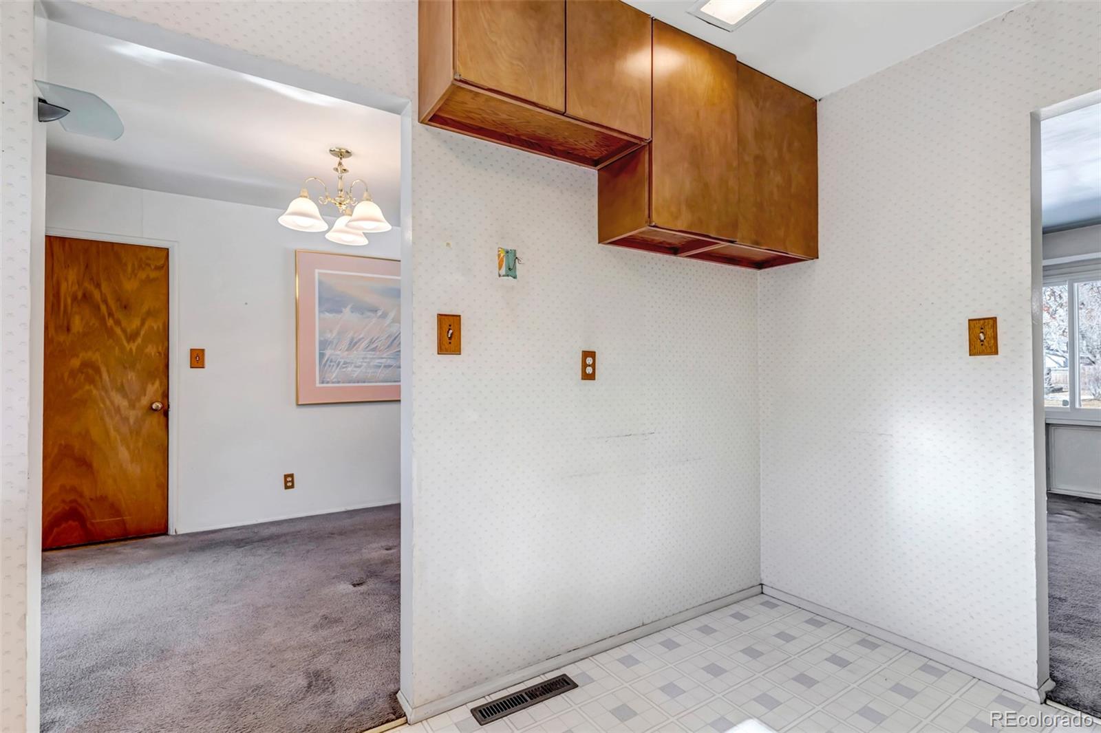 MLS Image #6 for 3329 e la salle street,colorado springs, Colorado