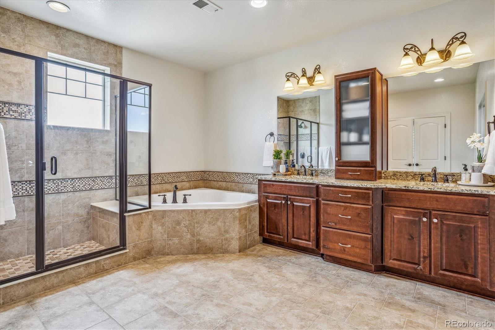 MLS Image #22 for 821  braesheather place,highlands ranch, Colorado