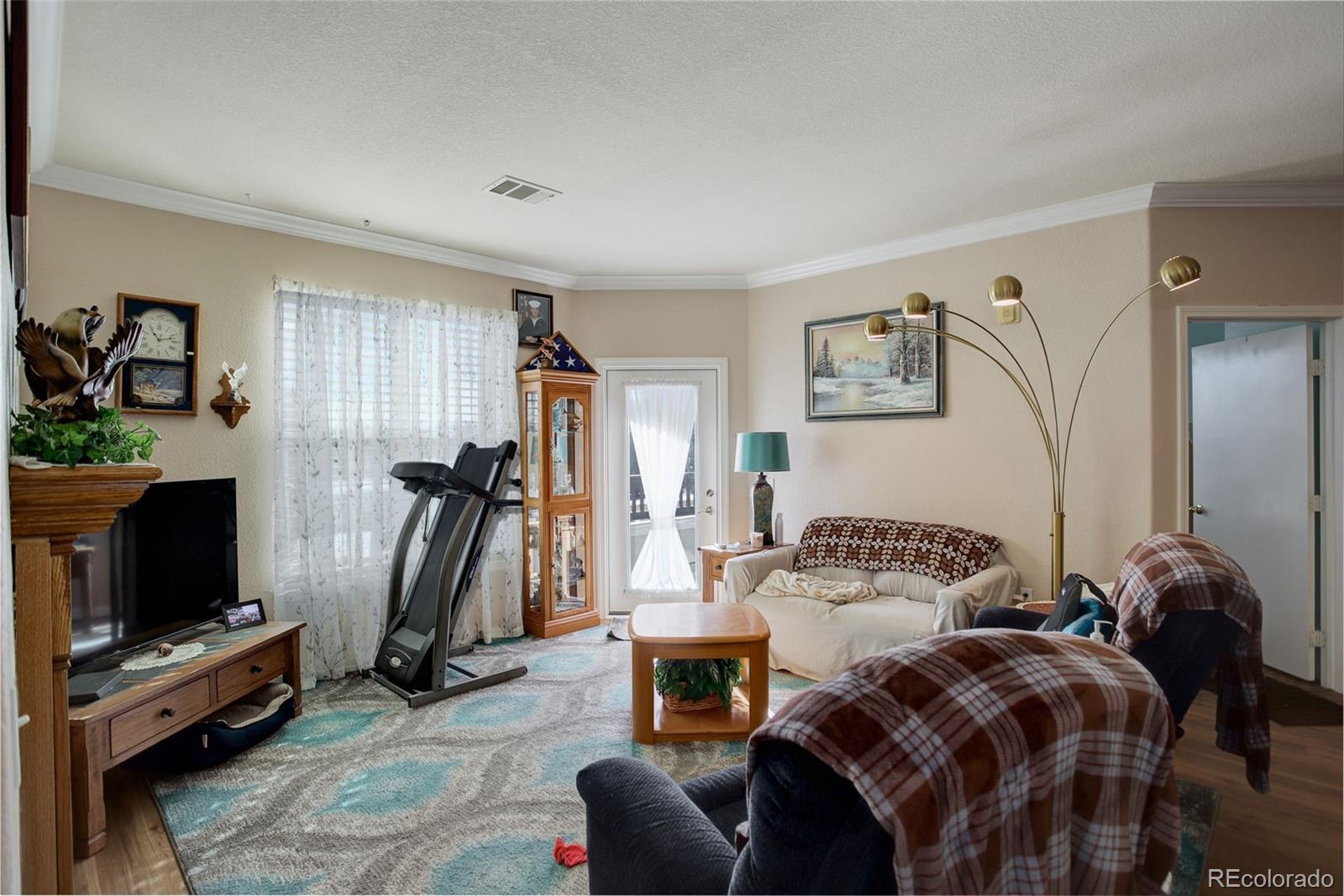 MLS Image #4 for 19049 e warren drive,aurora, Colorado