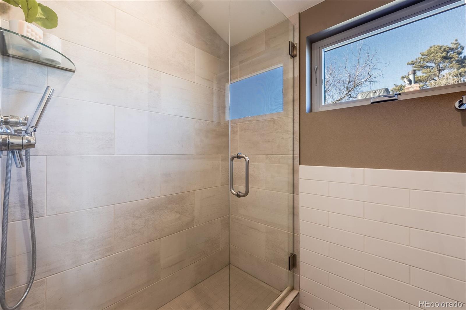 MLS Image #18 for 3880  sheridan boulevard,denver, Colorado