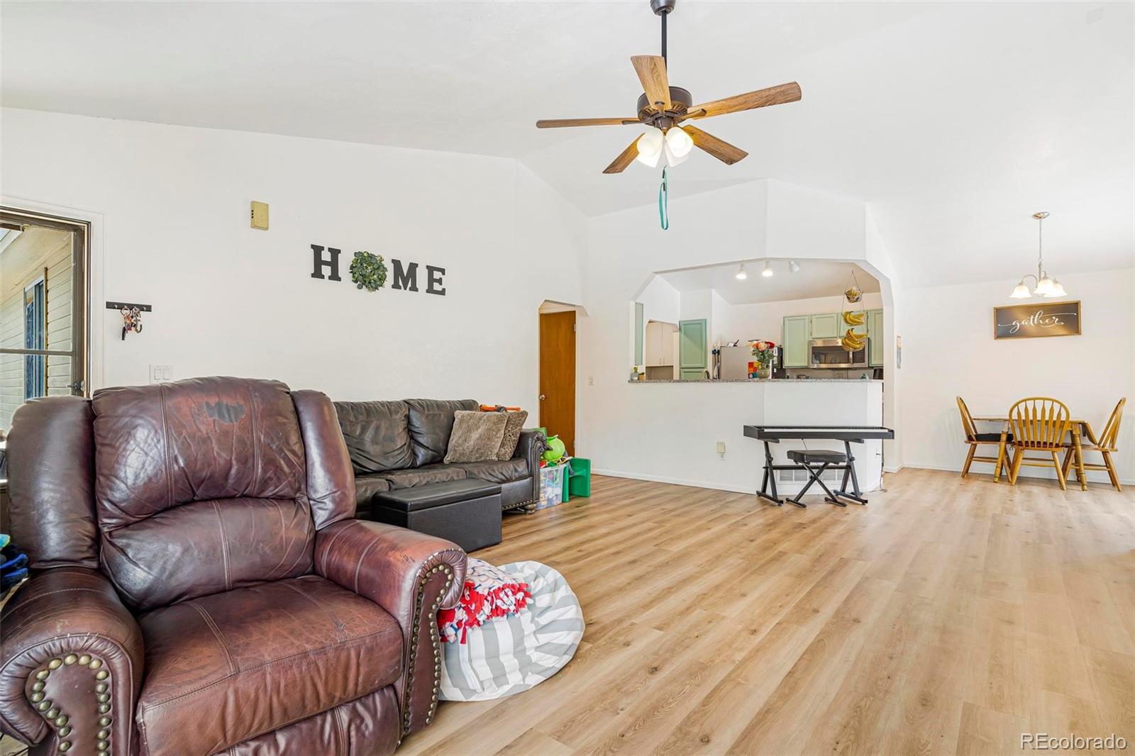 MLS Image #9 for 5783 w 76th drive,arvada, Colorado