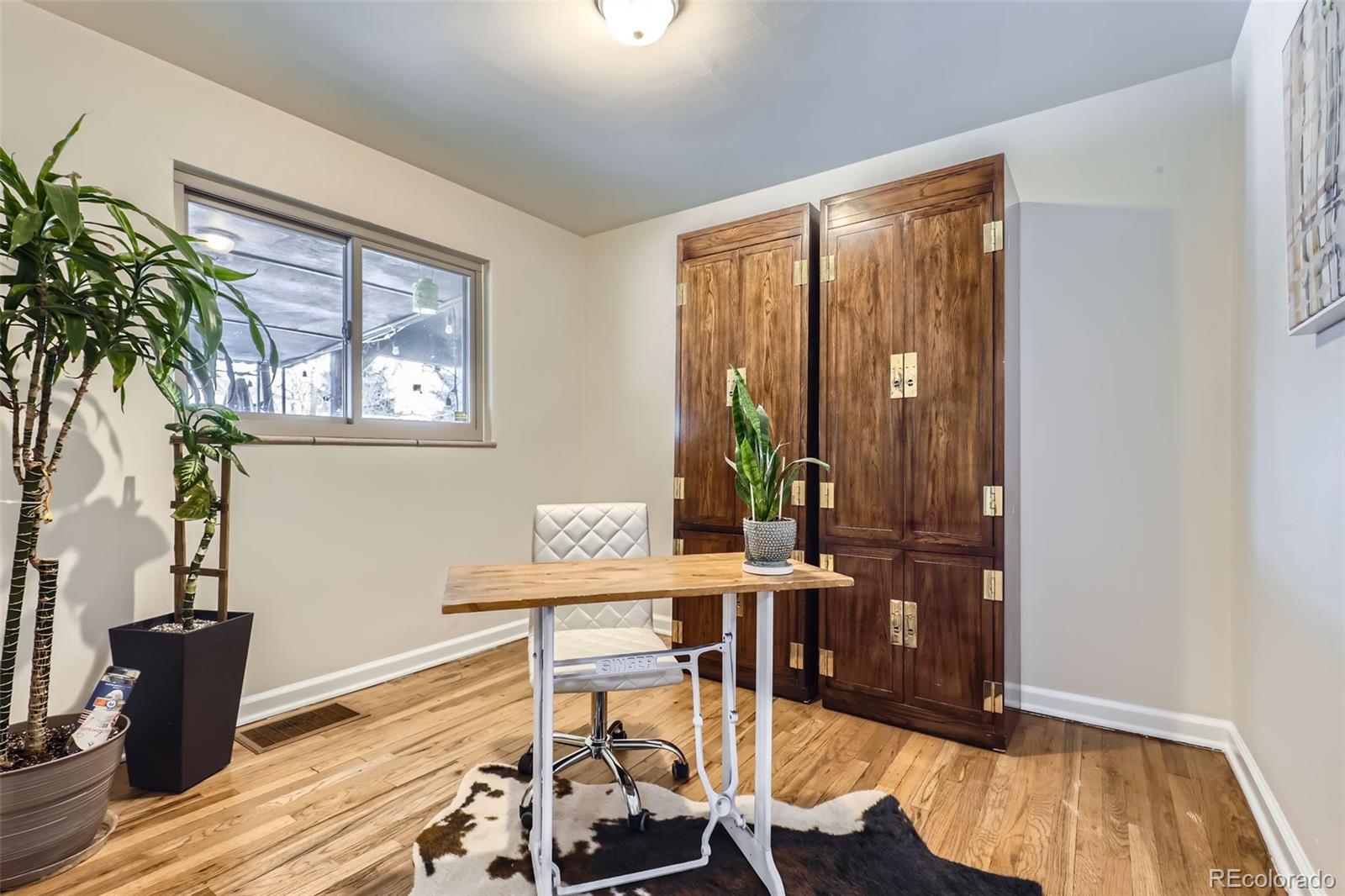 MLS Image #21 for 543 s bryant street,denver, Colorado