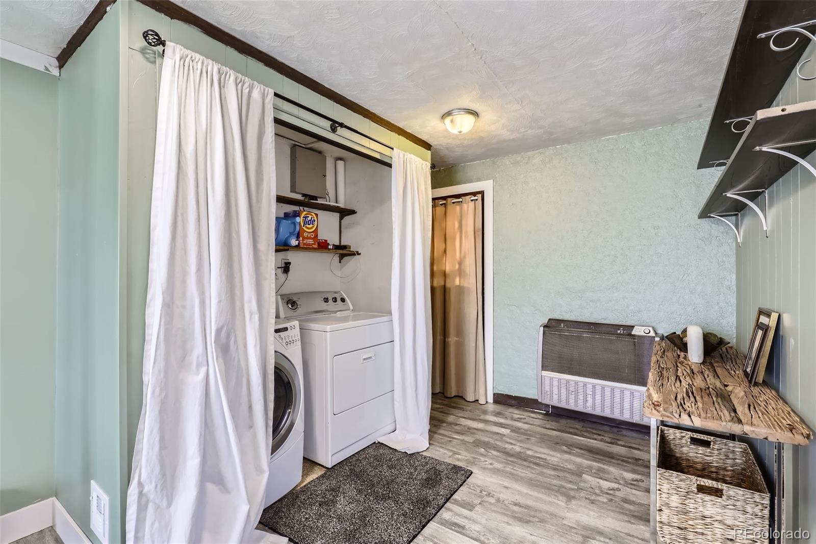 MLS Image #22 for 543 s bryant street,denver, Colorado