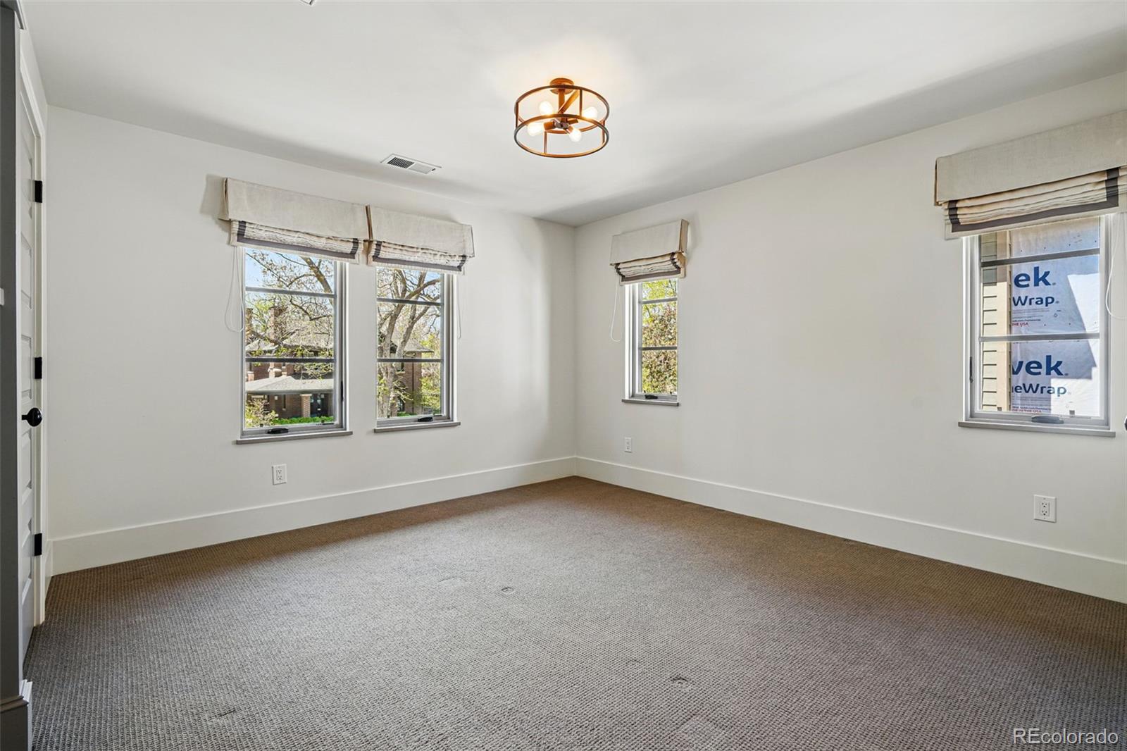 MLS Image #34 for 1050 s gilpin street,denver, Colorado