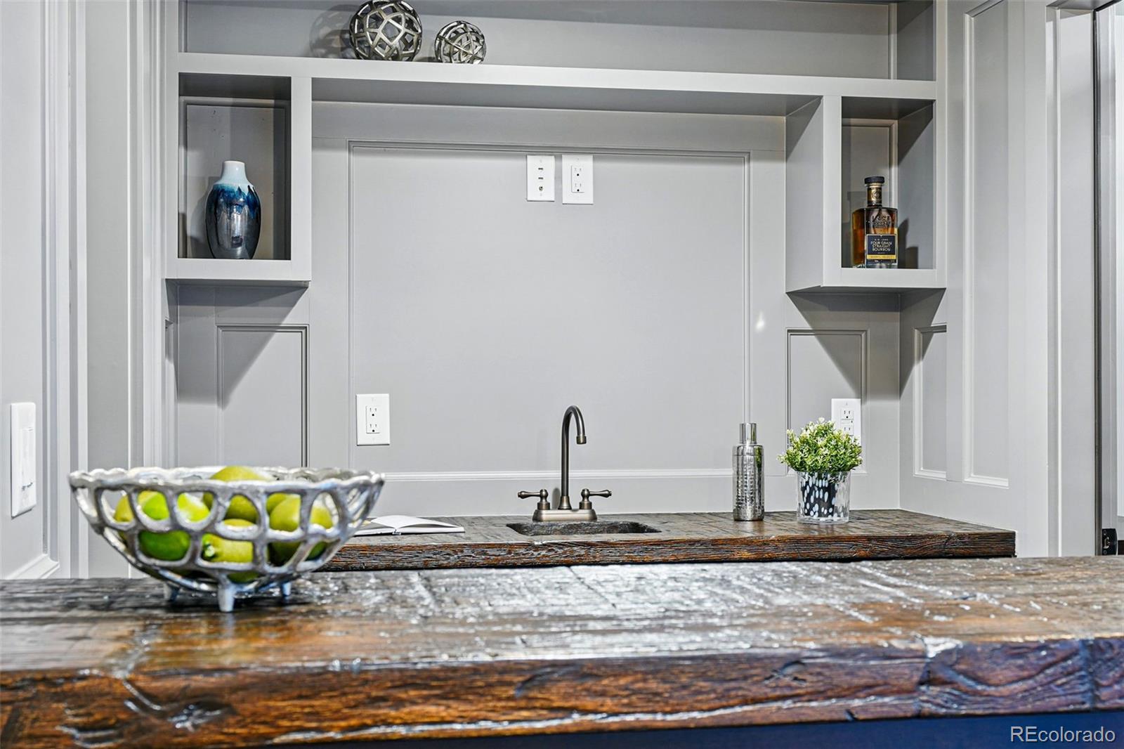MLS Image #38 for 1050 s gilpin street,denver, Colorado