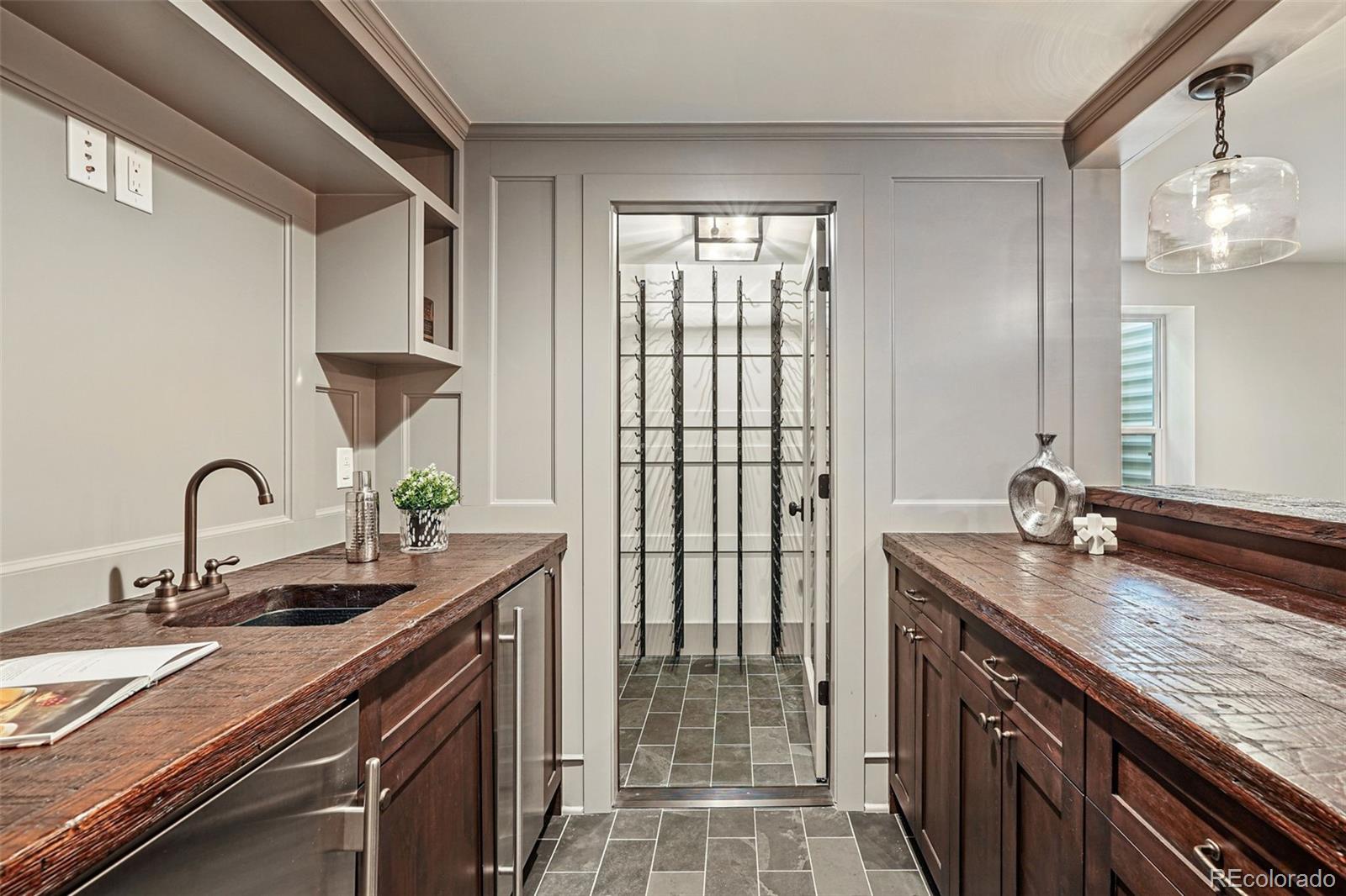 MLS Image #39 for 1050 s gilpin street,denver, Colorado