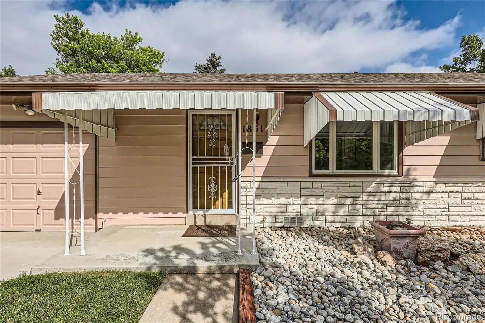 MLS Image #5 for 1851 s perry way,denver, Colorado