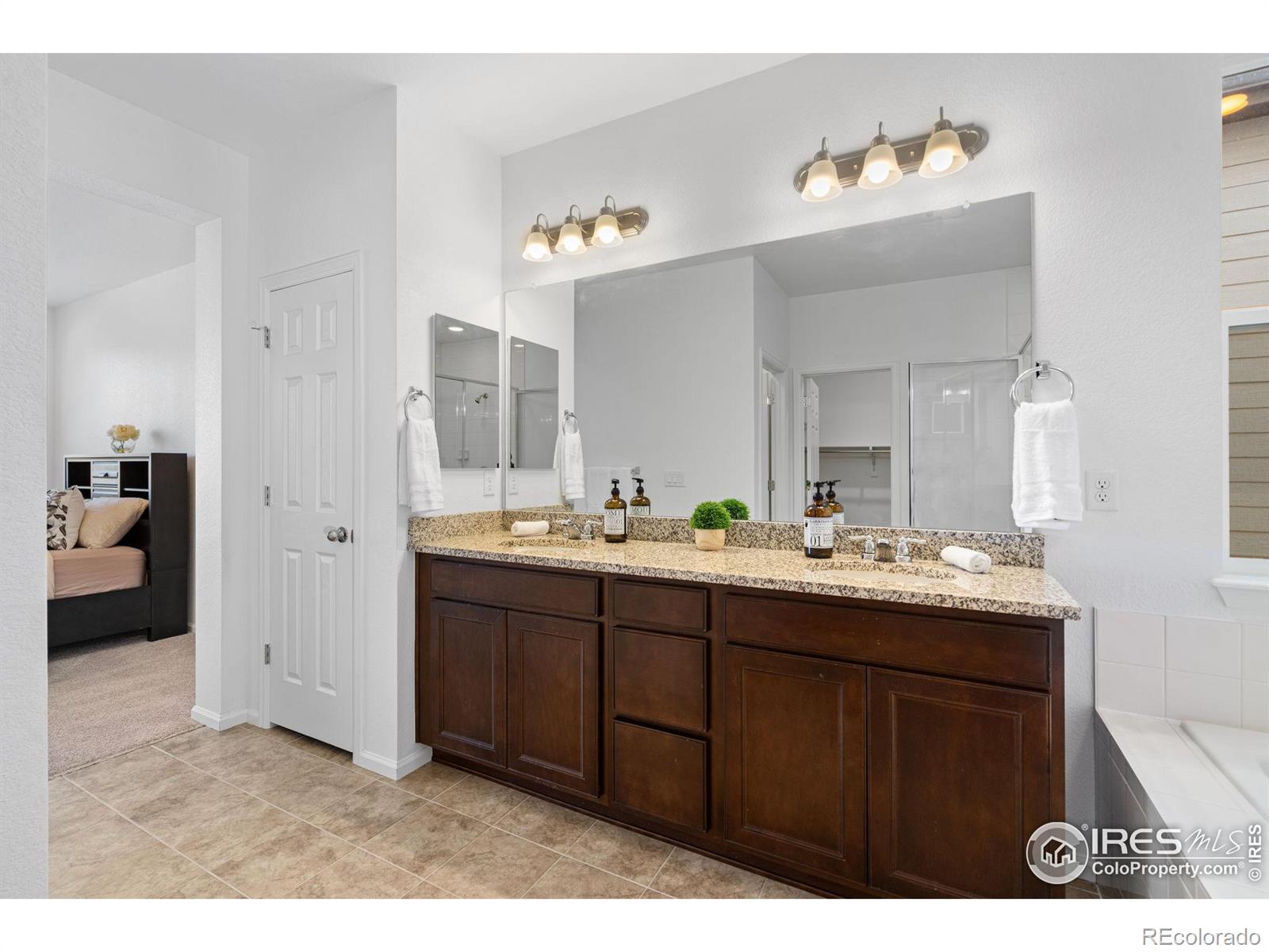 MLS Image #11 for 3431  booth falls drive,loveland, Colorado