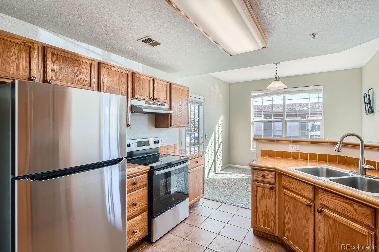 MLS Image #8 for 7440 s blackhawk street,englewood, Colorado