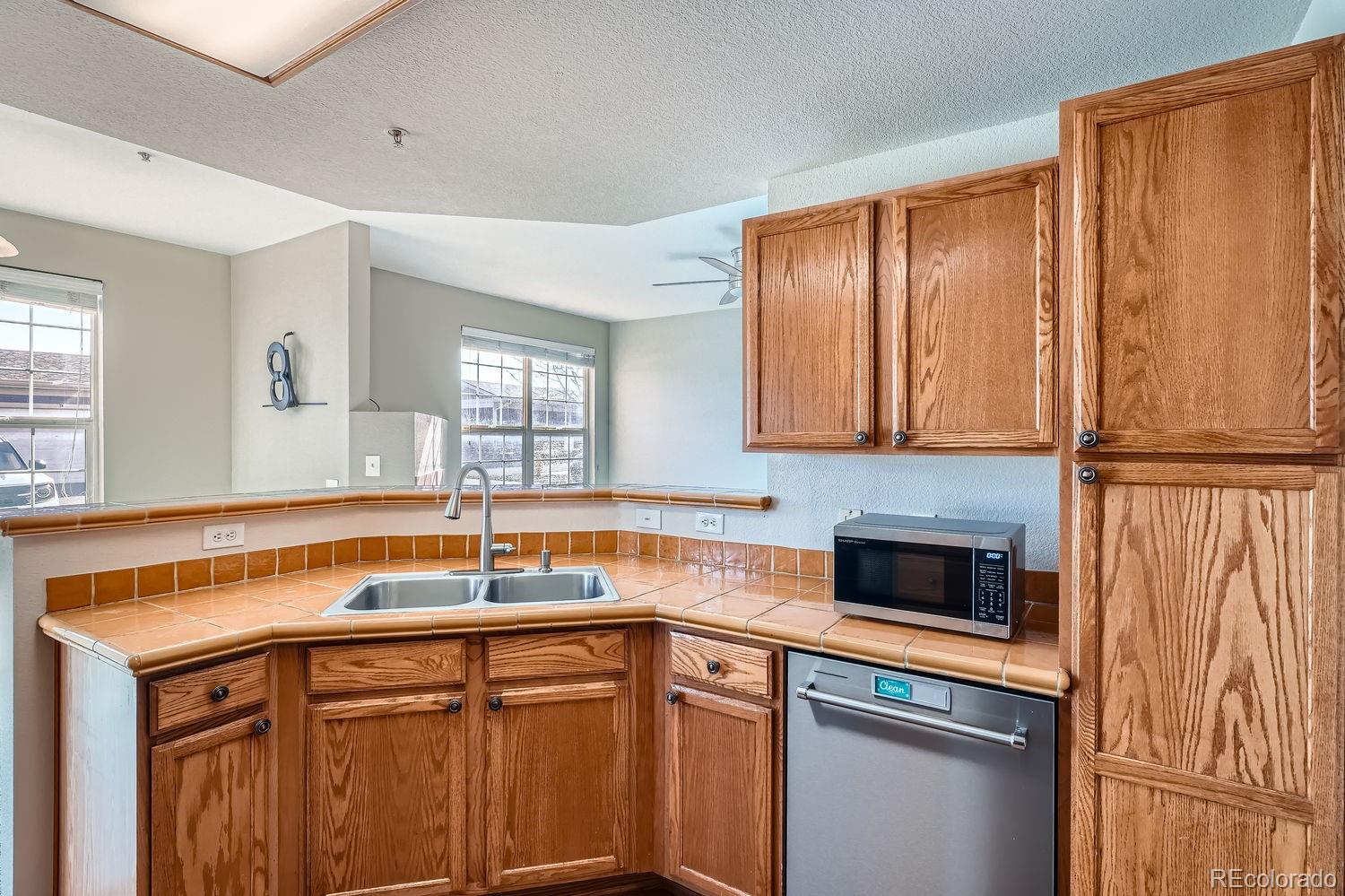 MLS Image #9 for 7440 s blackhawk street,englewood, Colorado