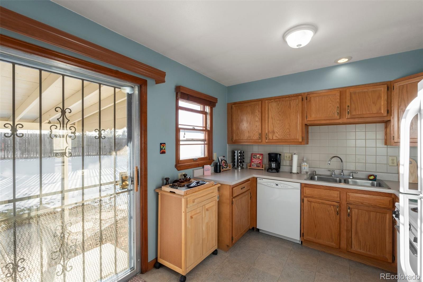 MLS Image #10 for 5341 s sherman street,littleton, Colorado