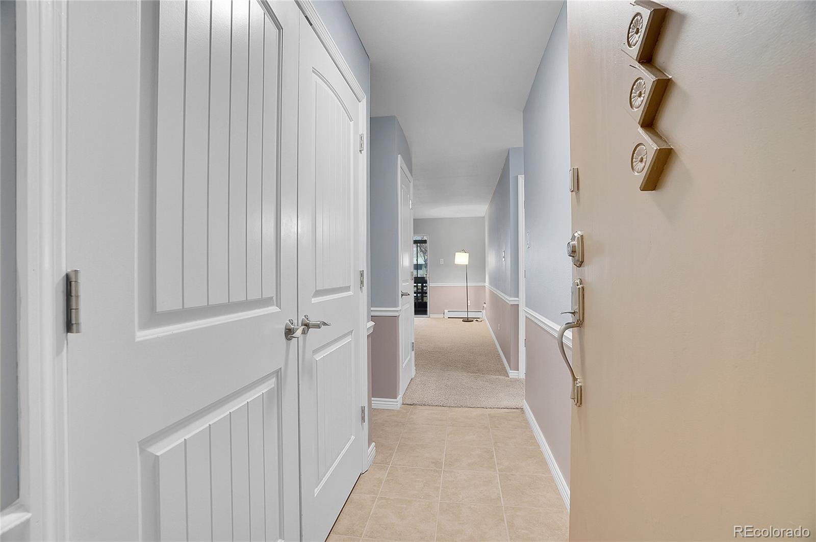 MLS Image #5 for 710 s clinton street,denver, Colorado