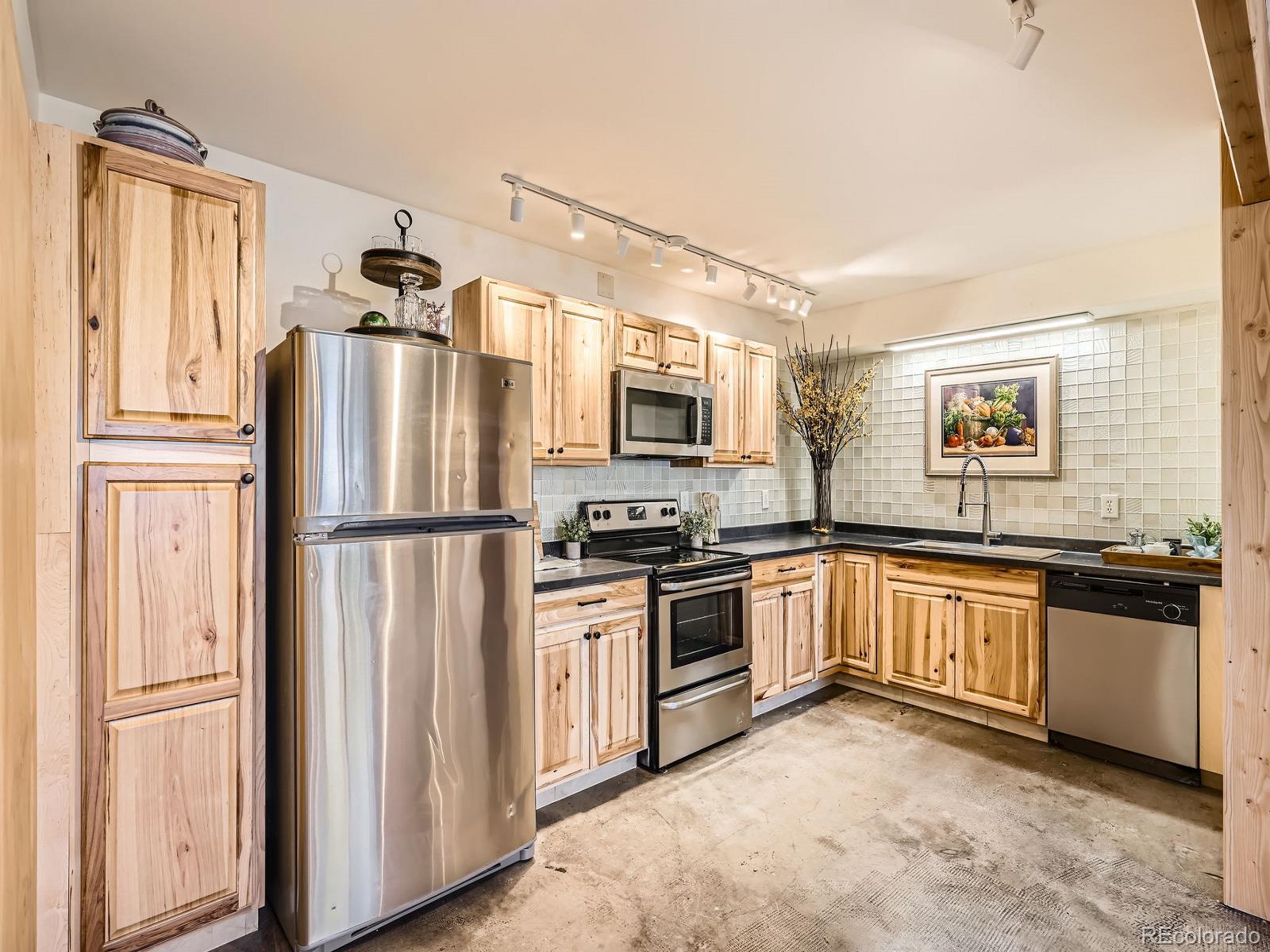 MLS Image #10 for 400  zang street,lakewood, Colorado