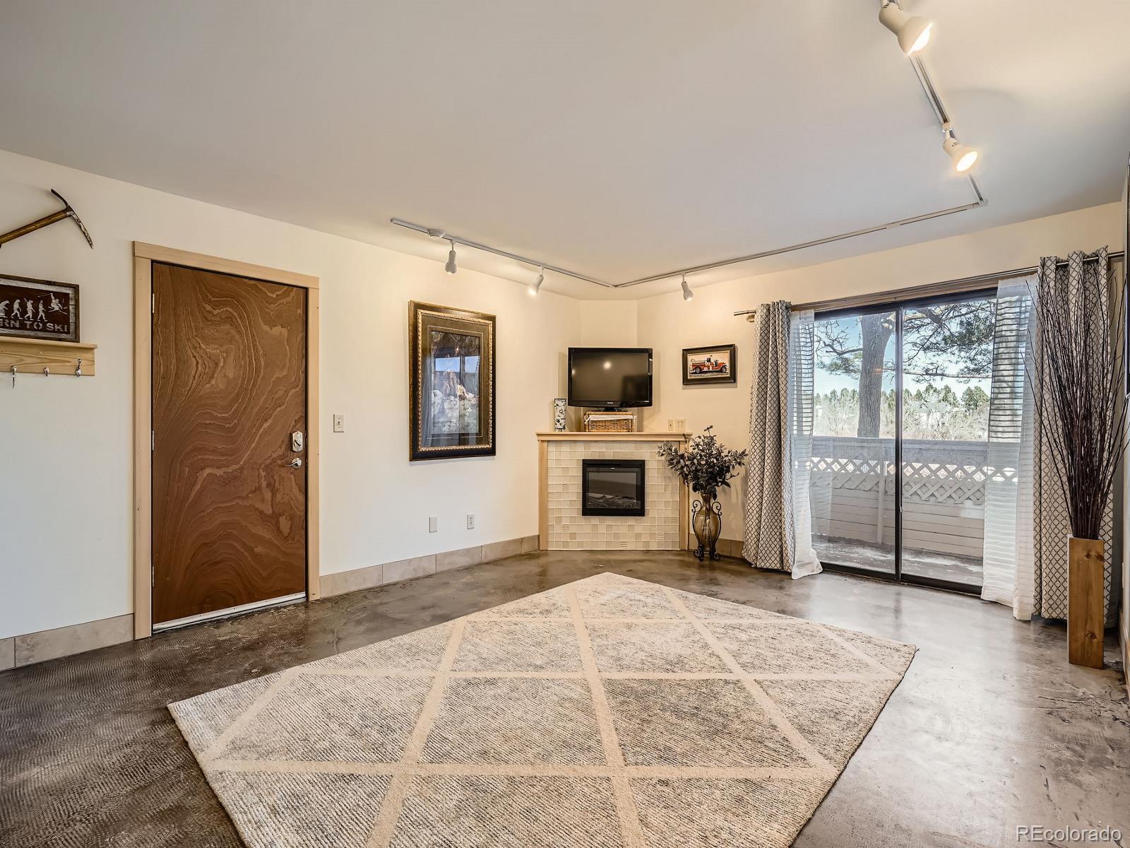 MLS Image #4 for 400  zang street,lakewood, Colorado