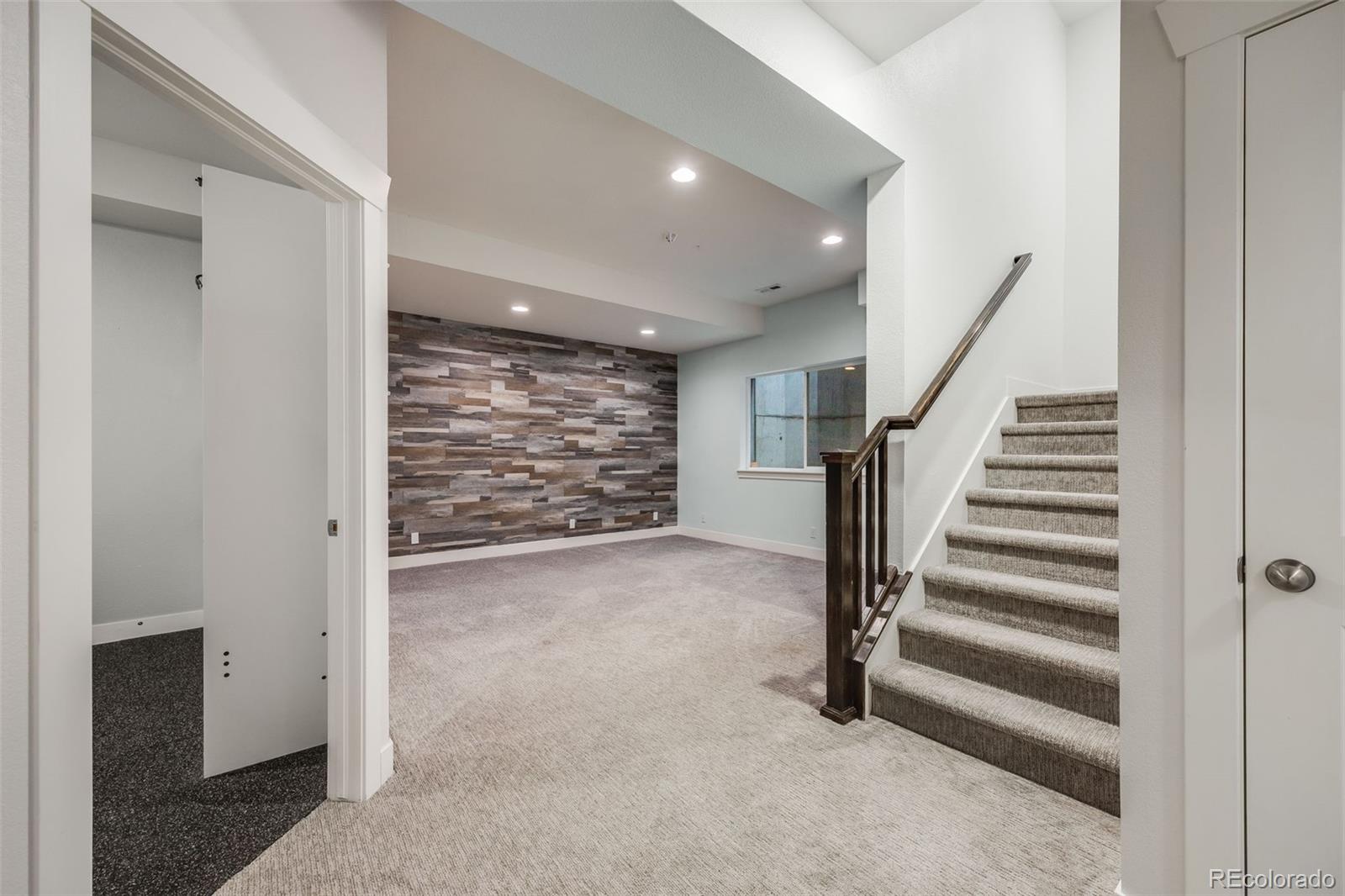 MLS Image #31 for 8056 e 35th avenue,denver, Colorado