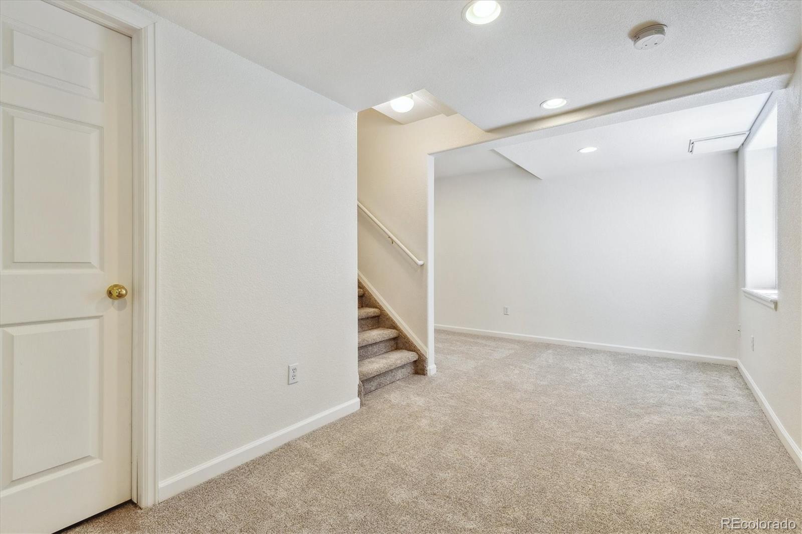 MLS Image #21 for 9519 e iowa circle,denver, Colorado