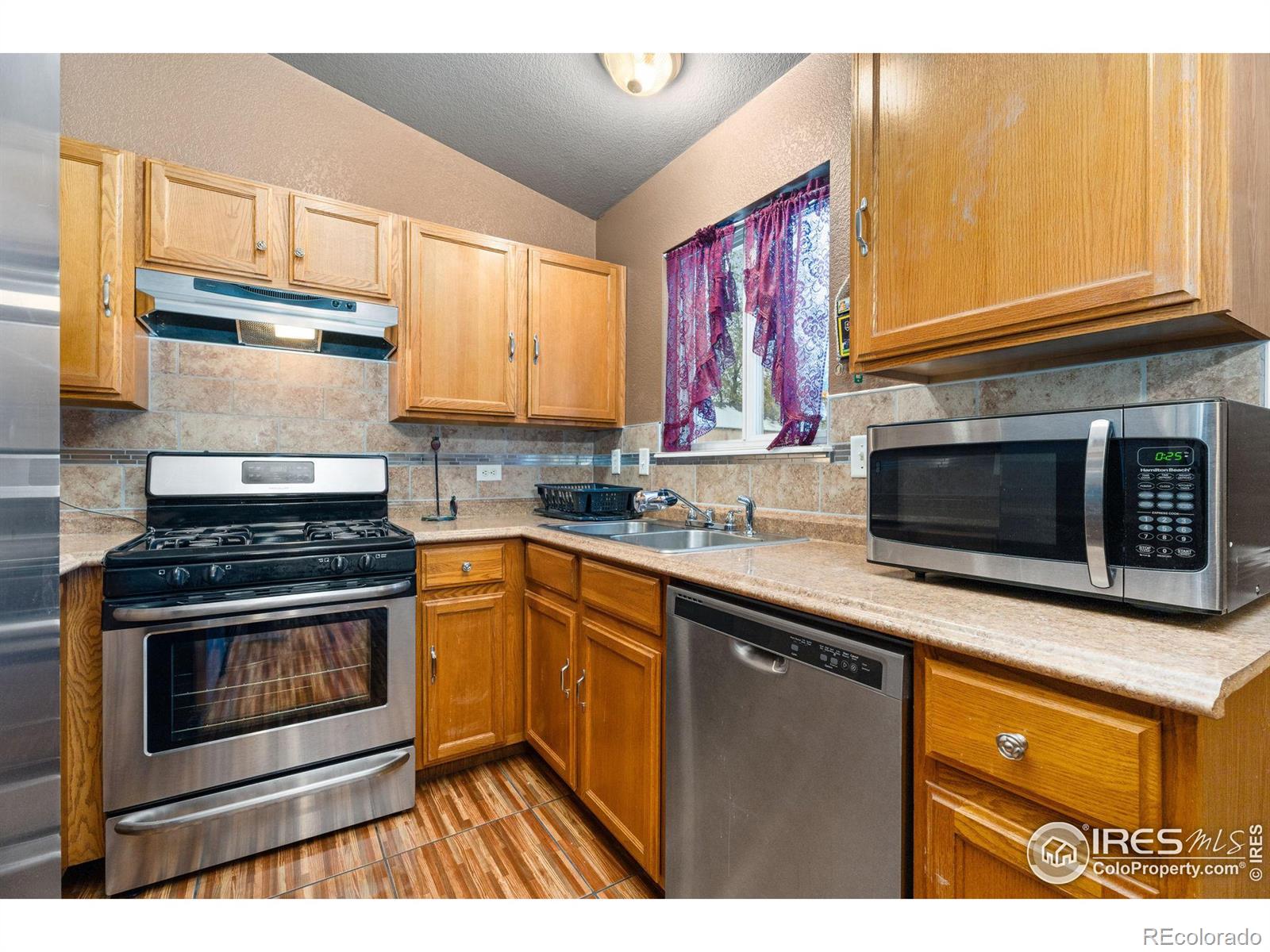 MLS Image #7 for 2406 w b street,greeley, Colorado