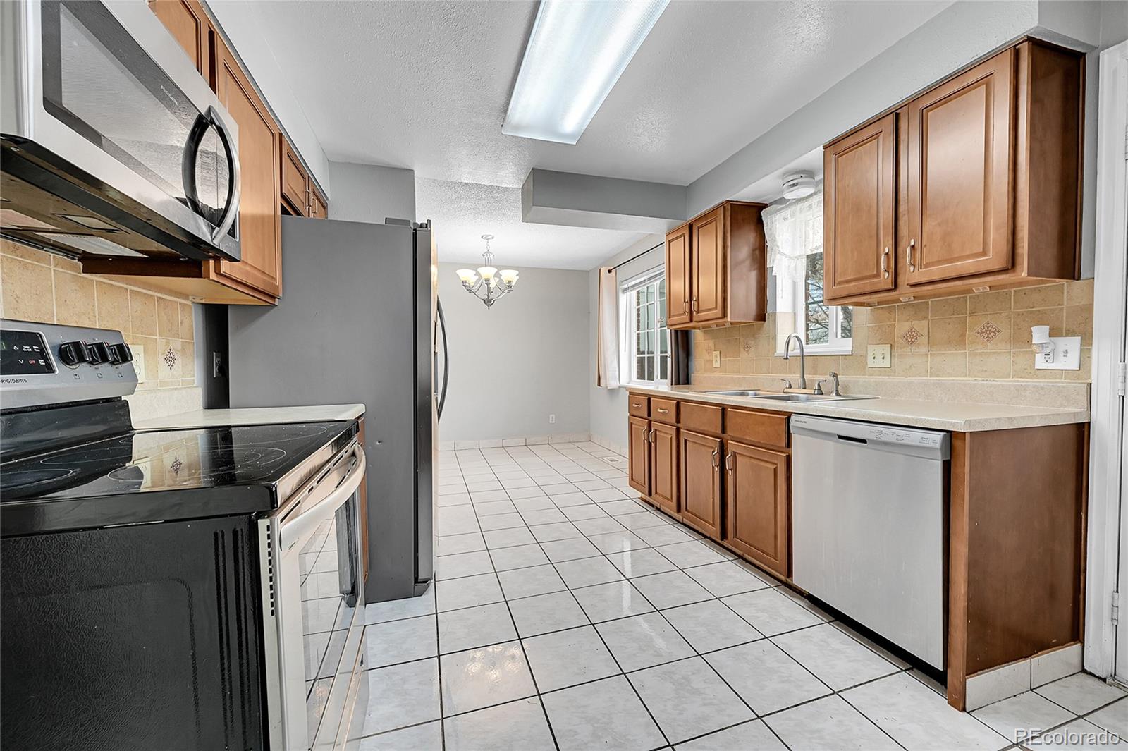 MLS Image #17 for 14657 e oregon drive,aurora, Colorado