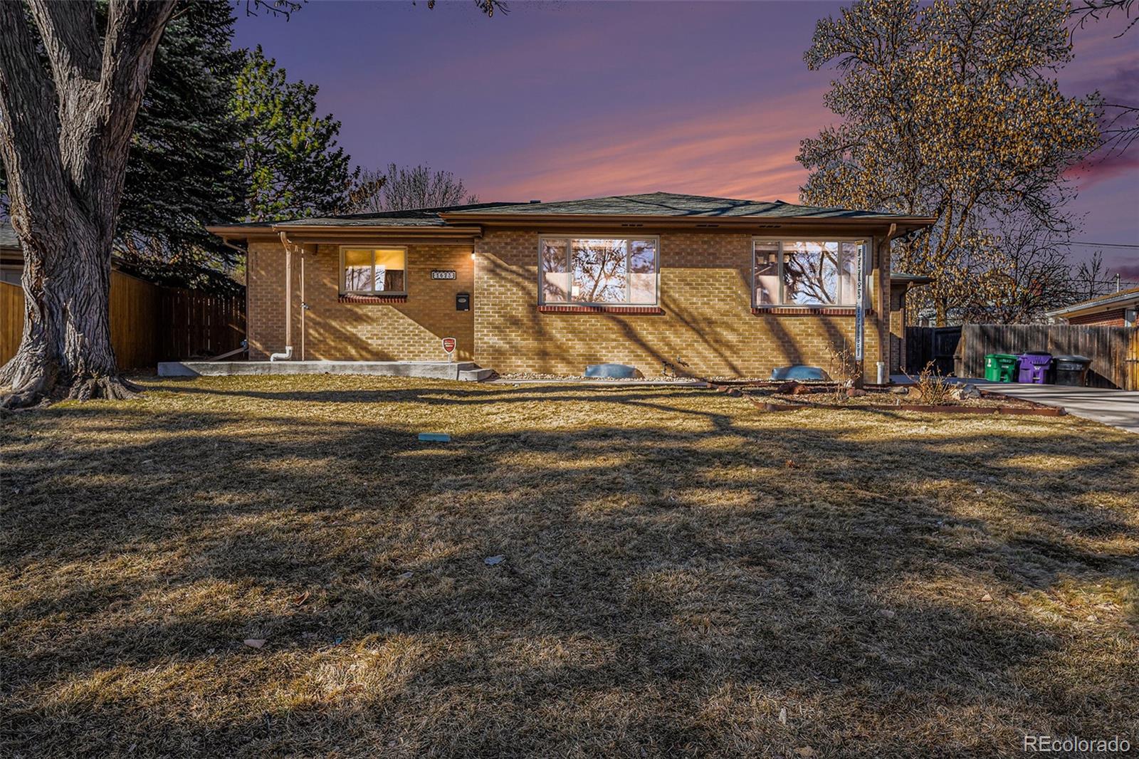 MLS Image #1 for 1623 s ivy way,denver, Colorado