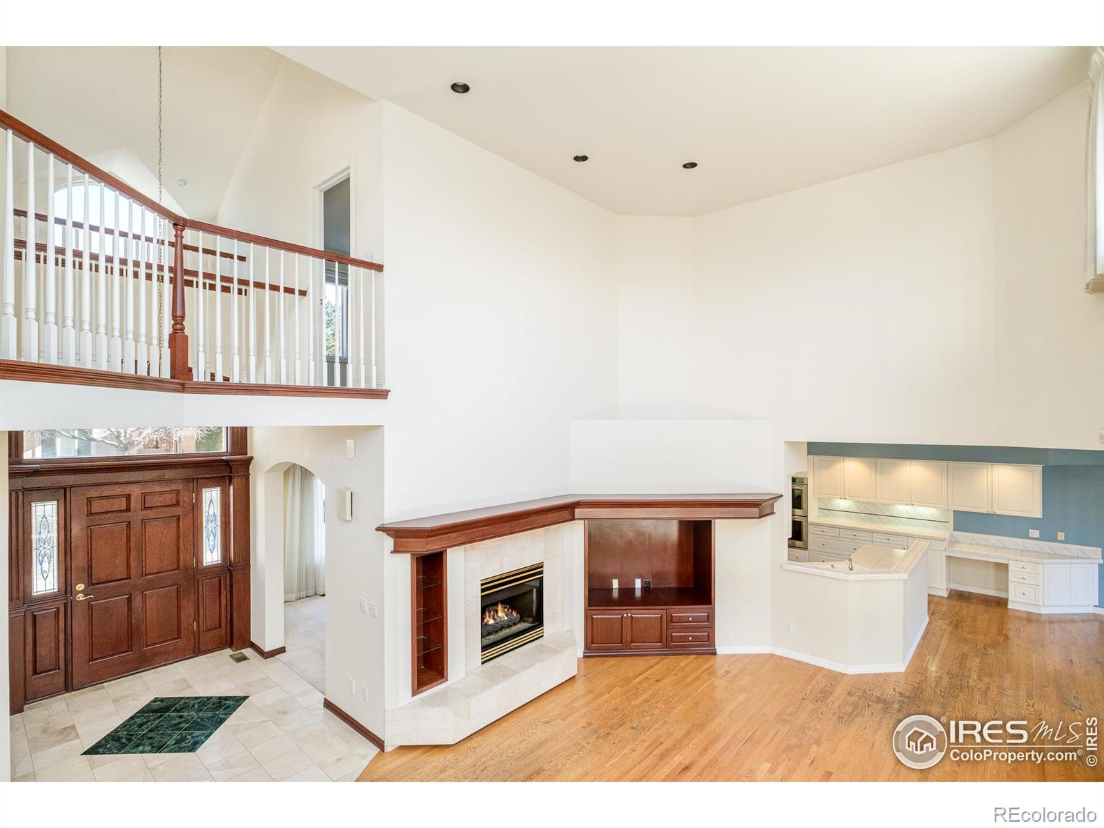 MLS Image #11 for 400 s steele street,denver, Colorado