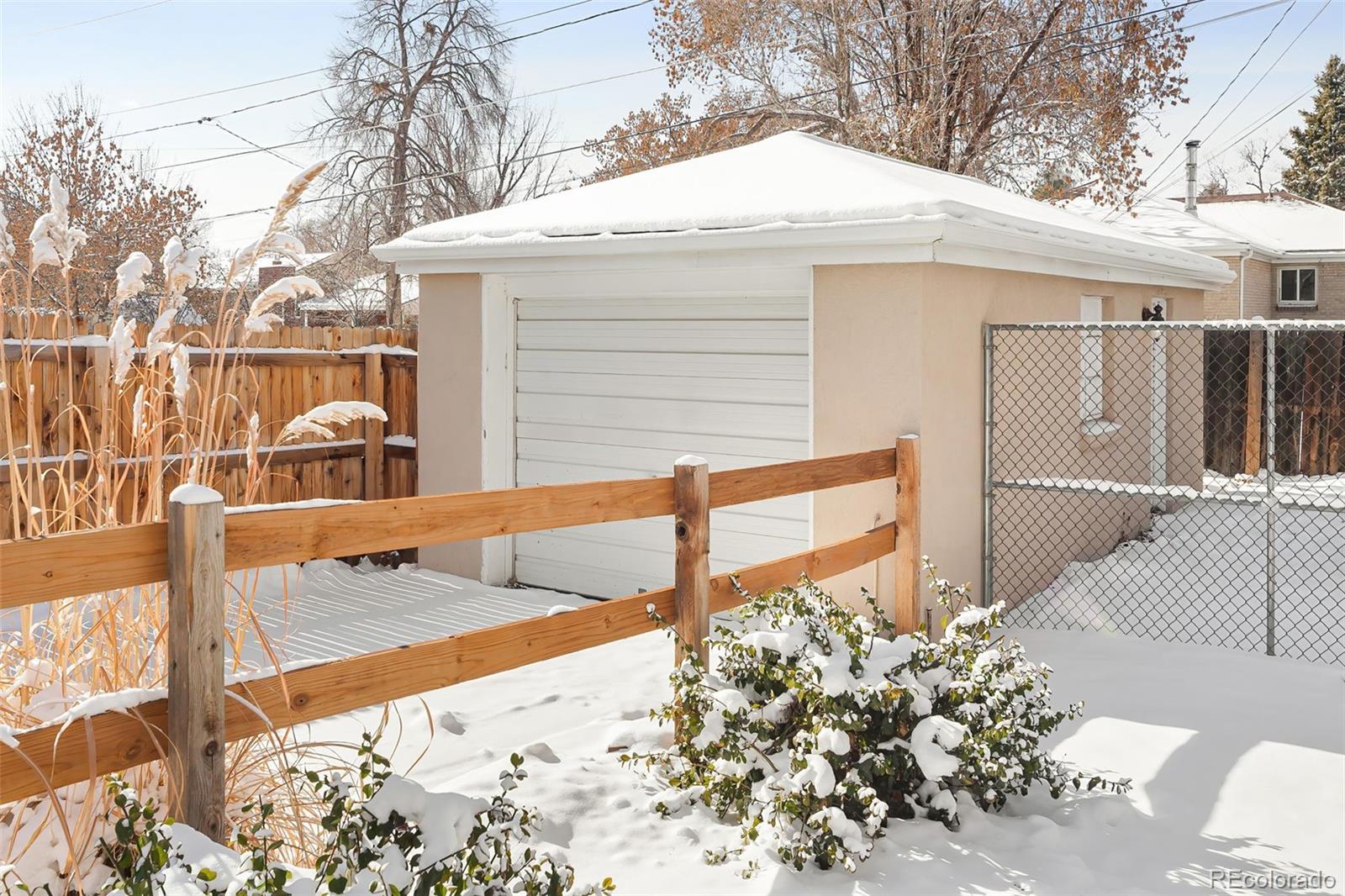 MLS Image #5 for 1171  quebec street,denver, Colorado