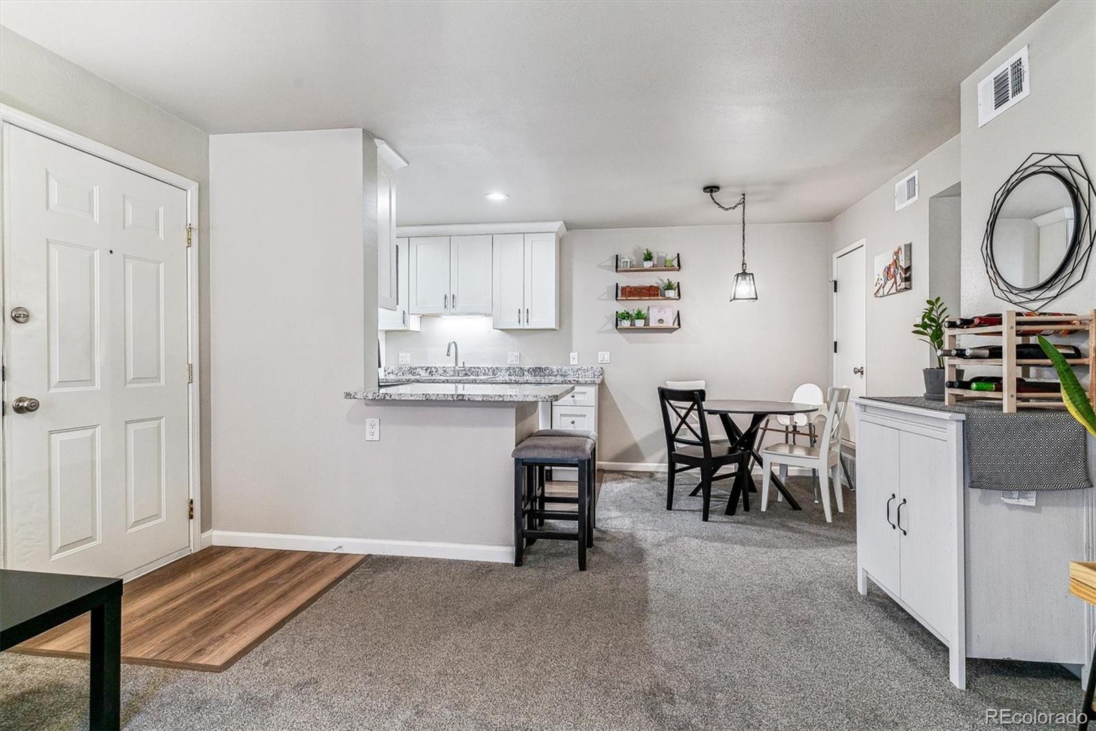 MLS Image #5 for 4400 s quebec street,denver, Colorado