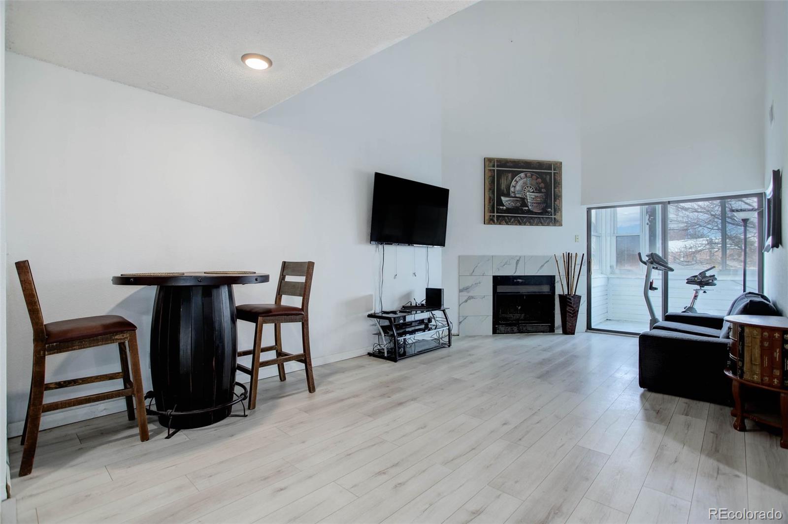 MLS Image #6 for 11115 e alameda avenue,aurora, Colorado