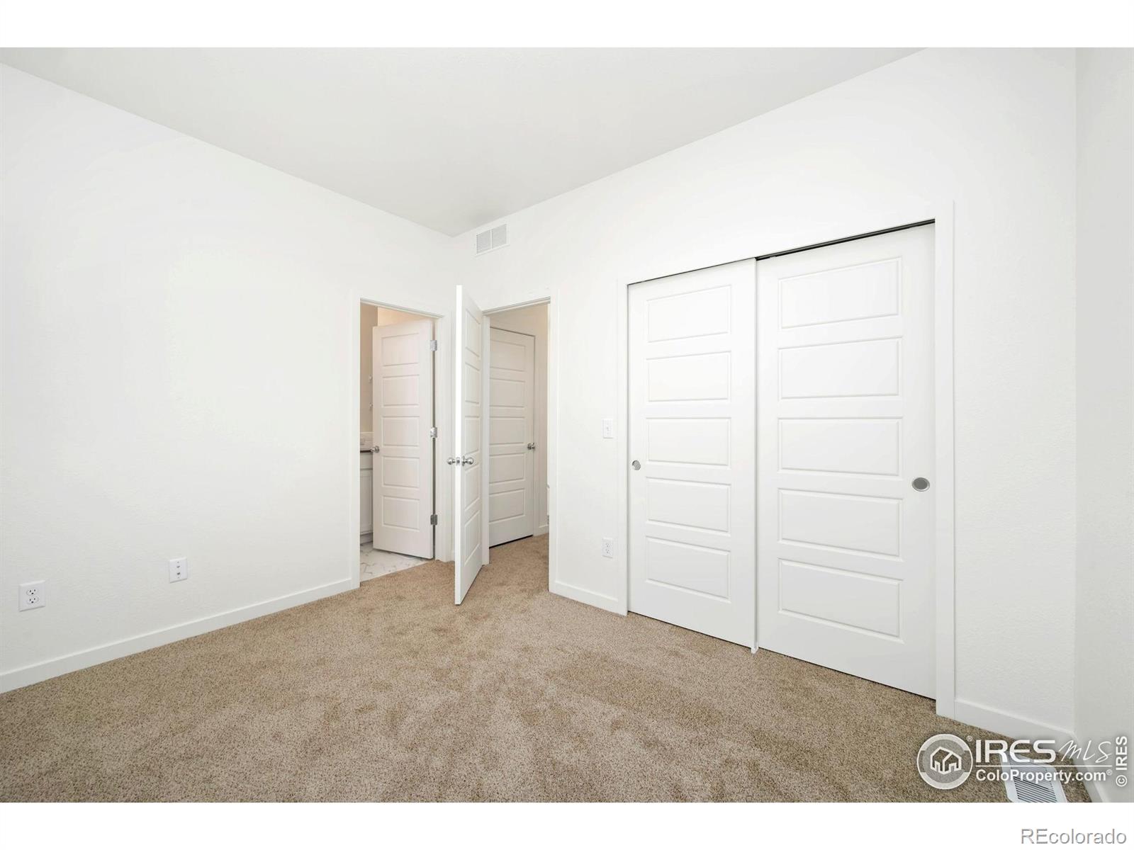 MLS Image #10 for 3820  lake clark street,evans, Colorado