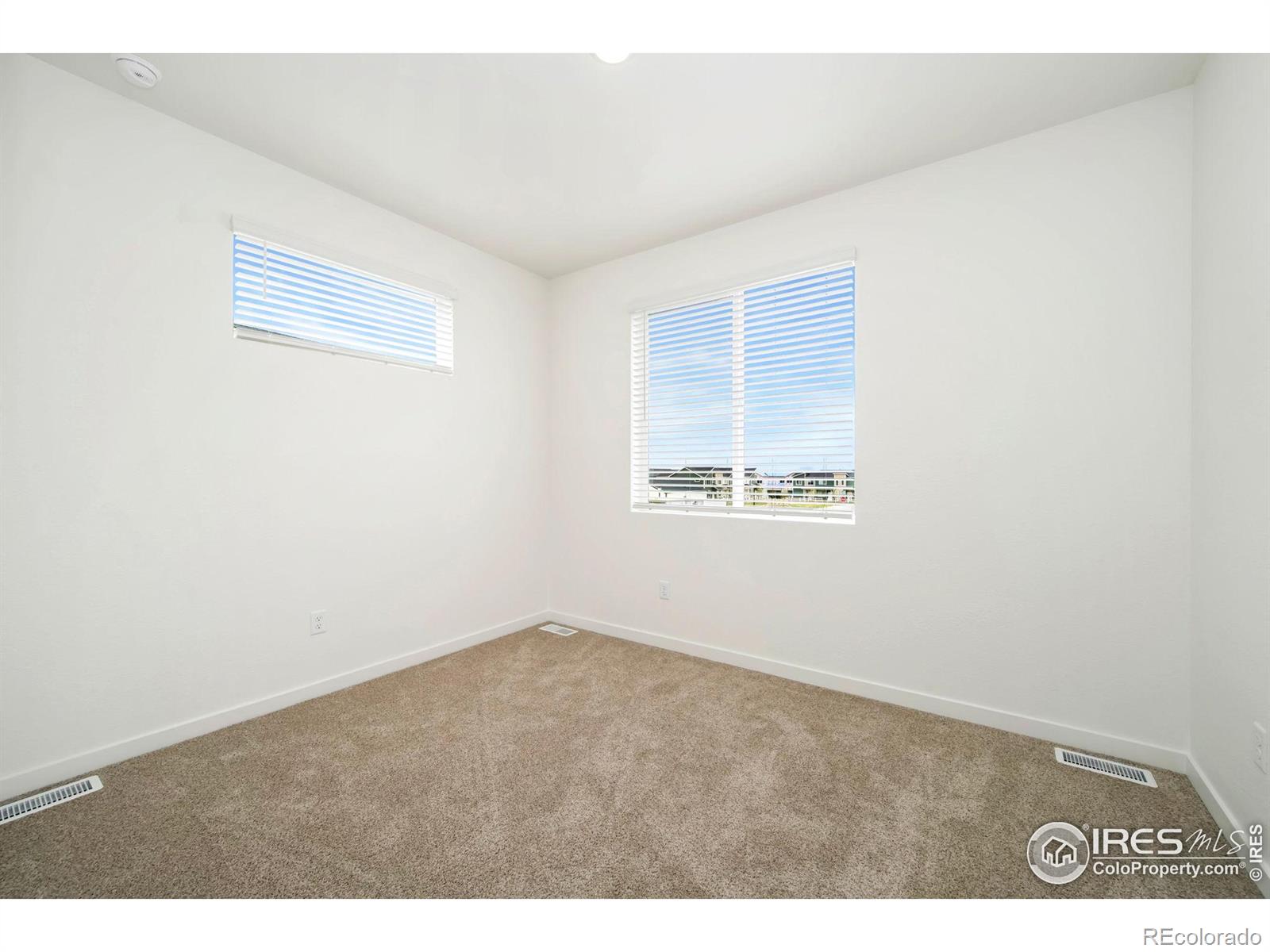 MLS Image #9 for 3820  lake clark street,evans, Colorado