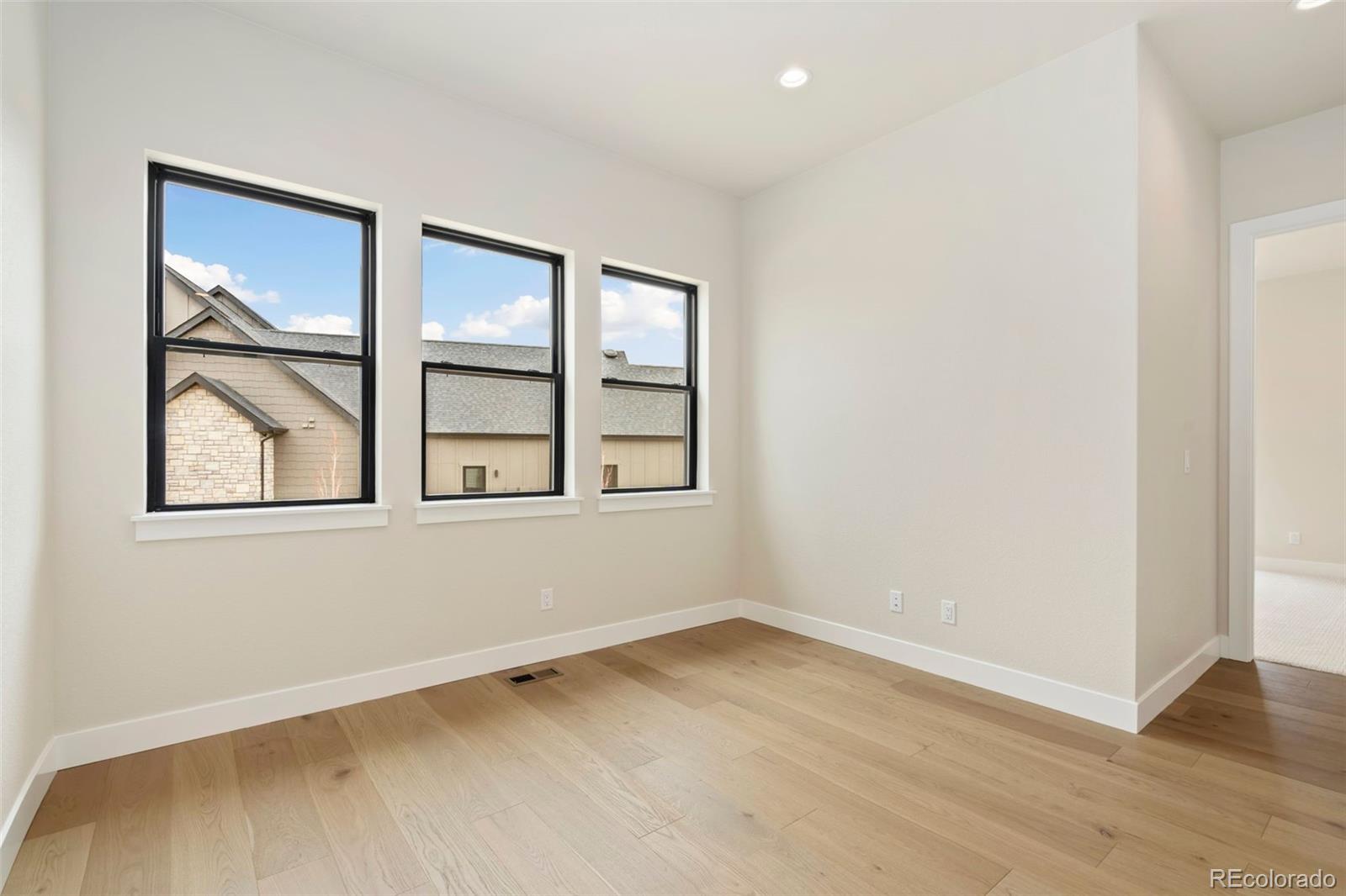 MLS Image #11 for 1877  spring bloom drive,windsor, Colorado