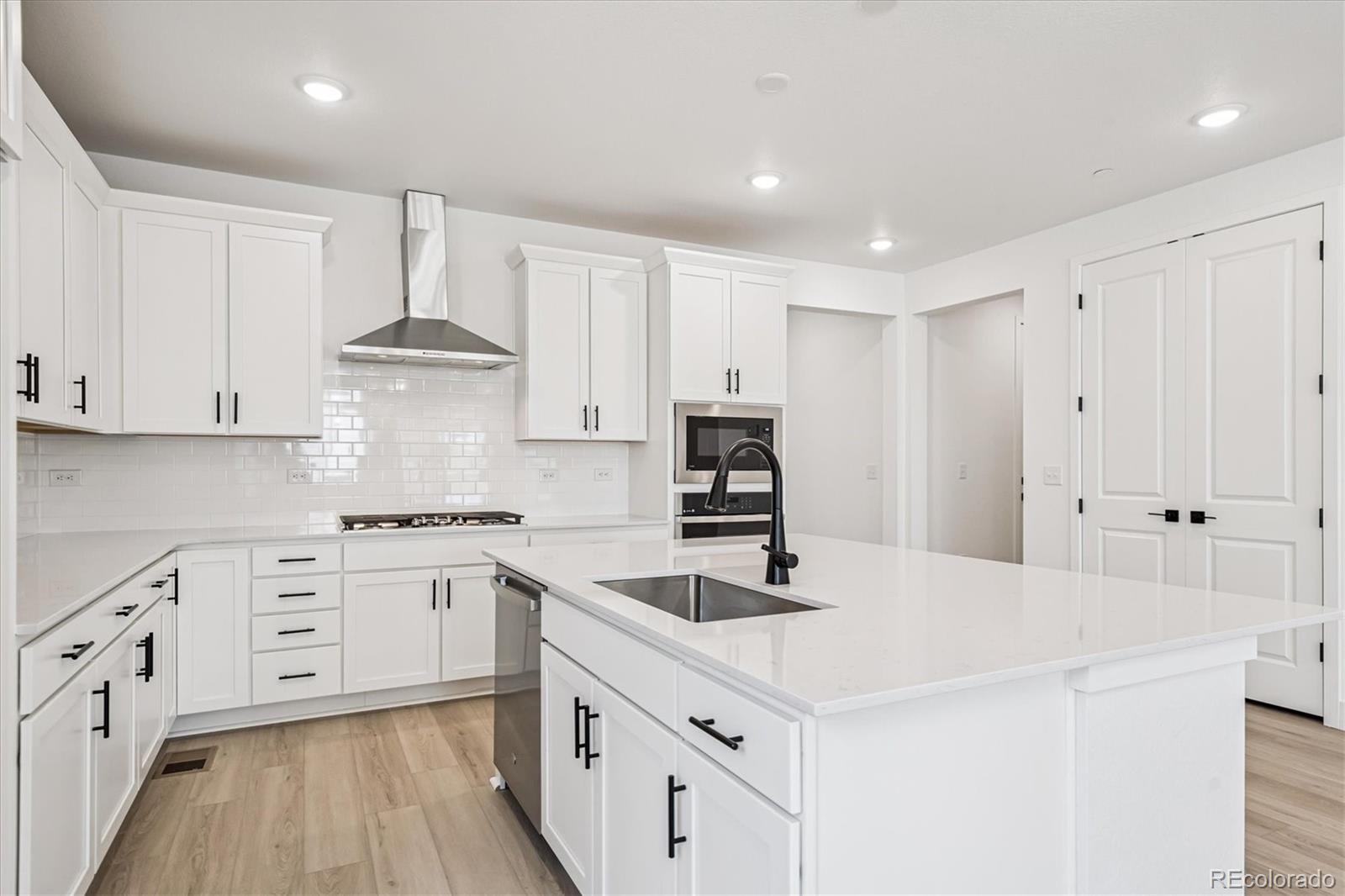 MLS Image #7 for 1121  joseph place,erie, Colorado