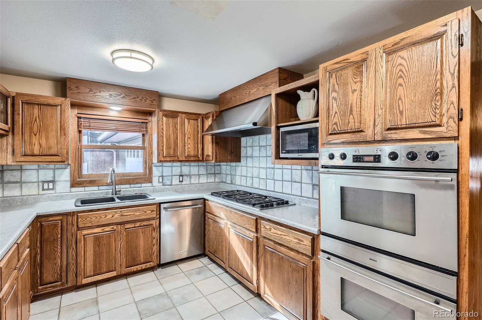 MLS Image #7 for 7005 s ash circle,centennial, Colorado