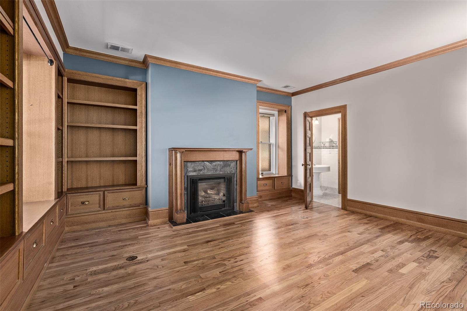 MLS Image #13 for 1034 n logan street,denver, Colorado