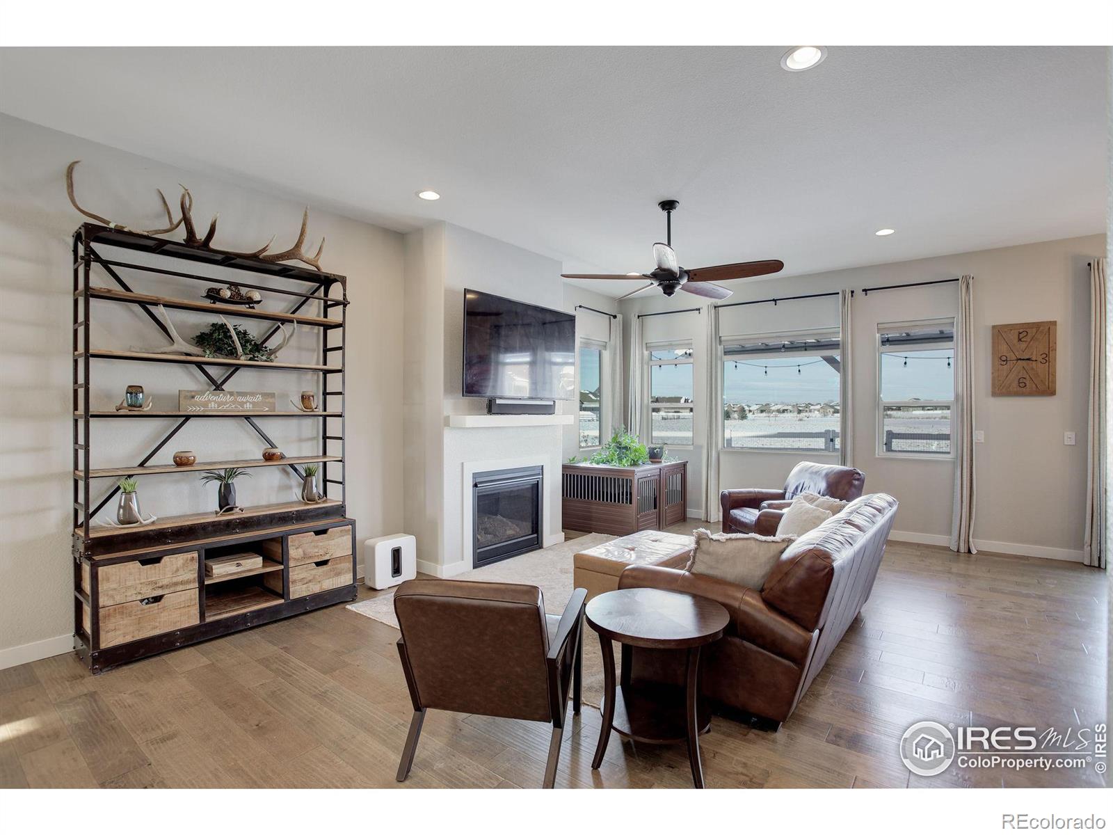 MLS Image #4 for 678  sundance drive,windsor, Colorado