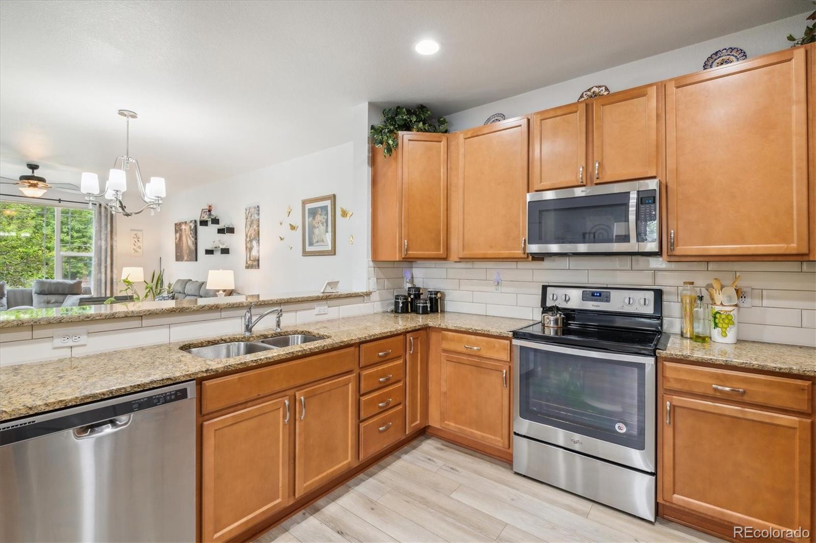 MLS Image #14 for 1879 s buchanan circle,aurora, Colorado