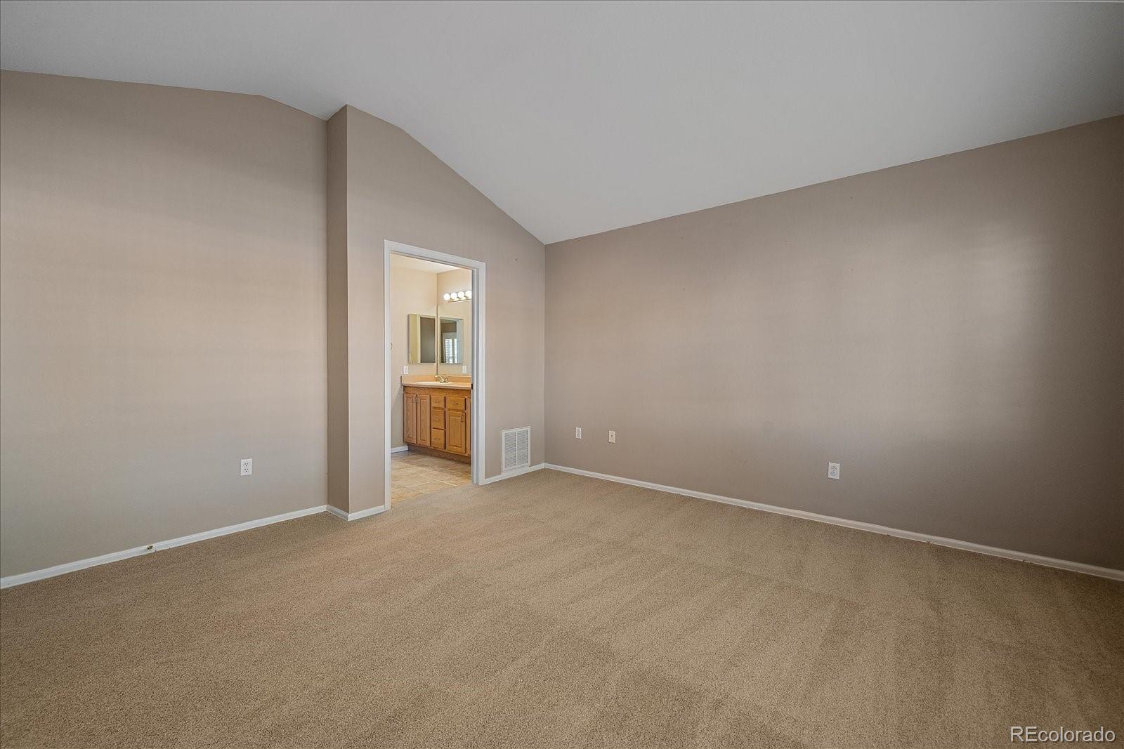 MLS Image #17 for 7660 s buchanan way,aurora, Colorado