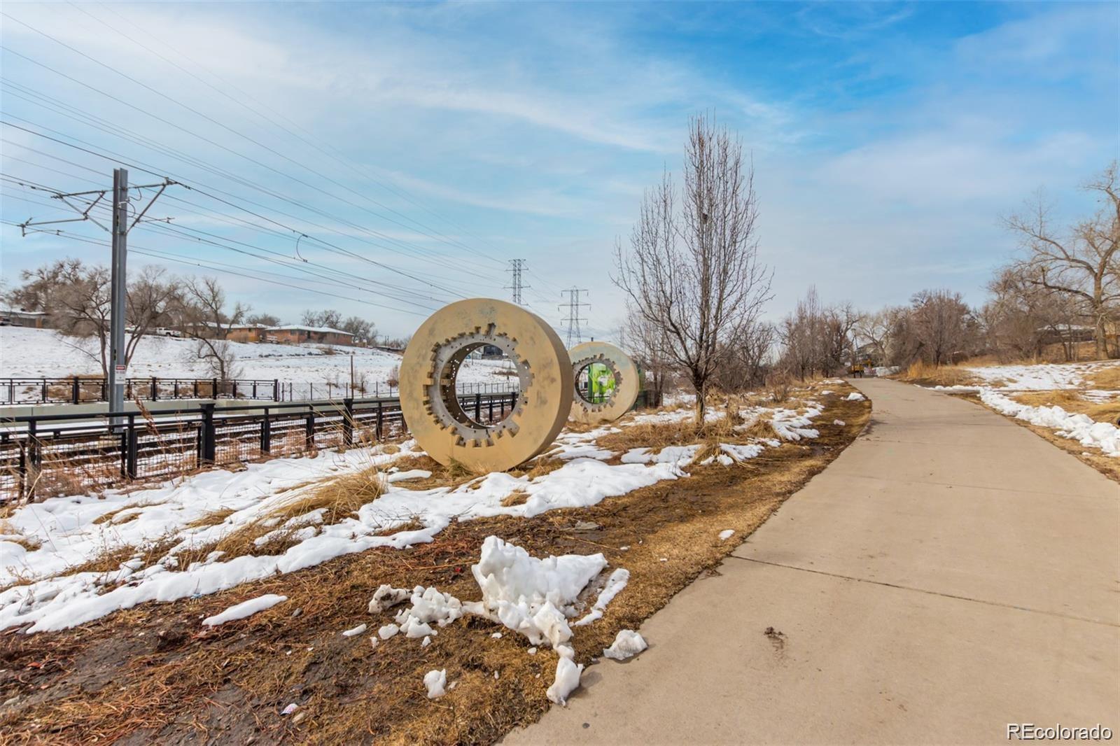 MLS Image #14 for 1371-1373  wolff street,denver, Colorado