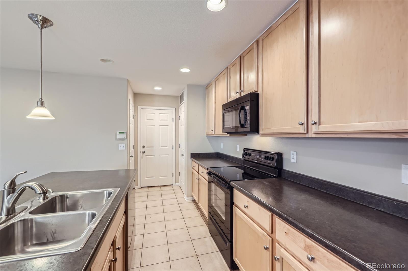 MLS Image #10 for 2032  spruce street,denver, Colorado