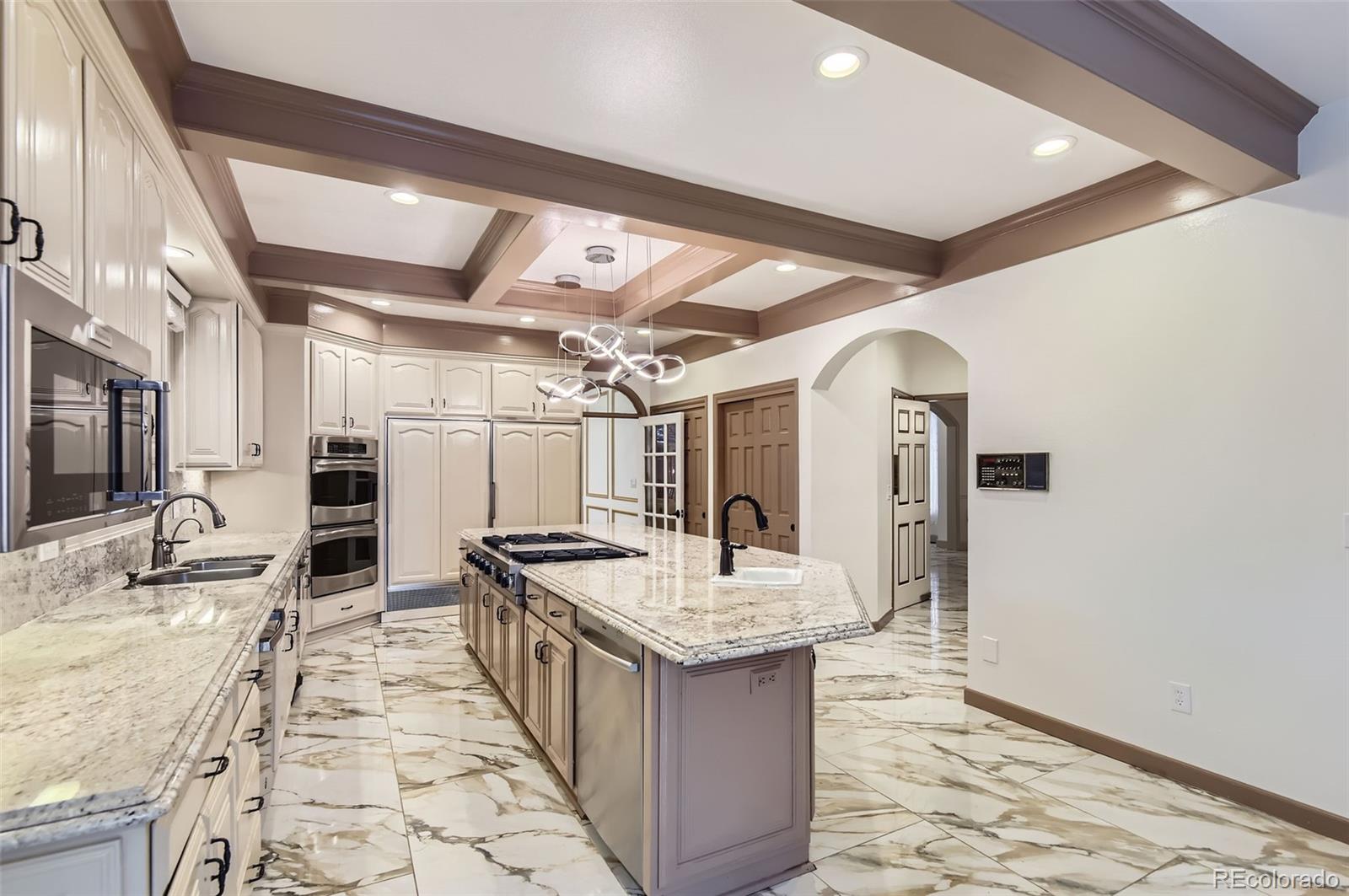 MLS Image #7 for 4681 s columbine court,englewood, Colorado