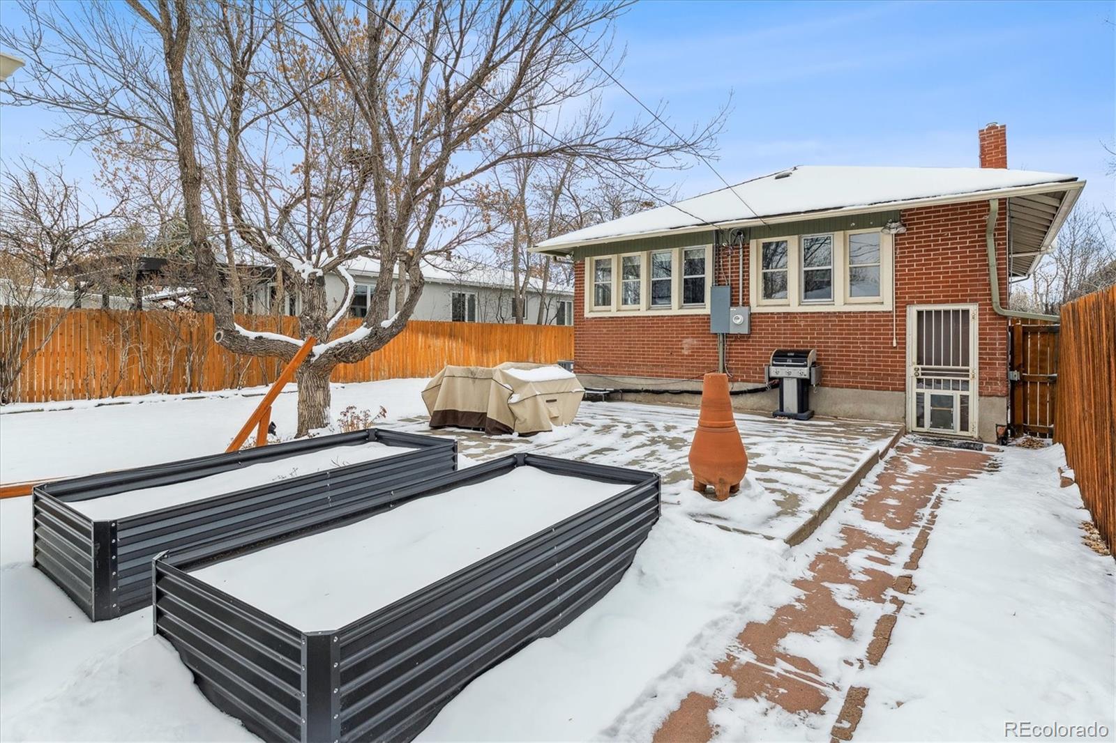 MLS Image #29 for 2410 s lincoln street,denver, Colorado