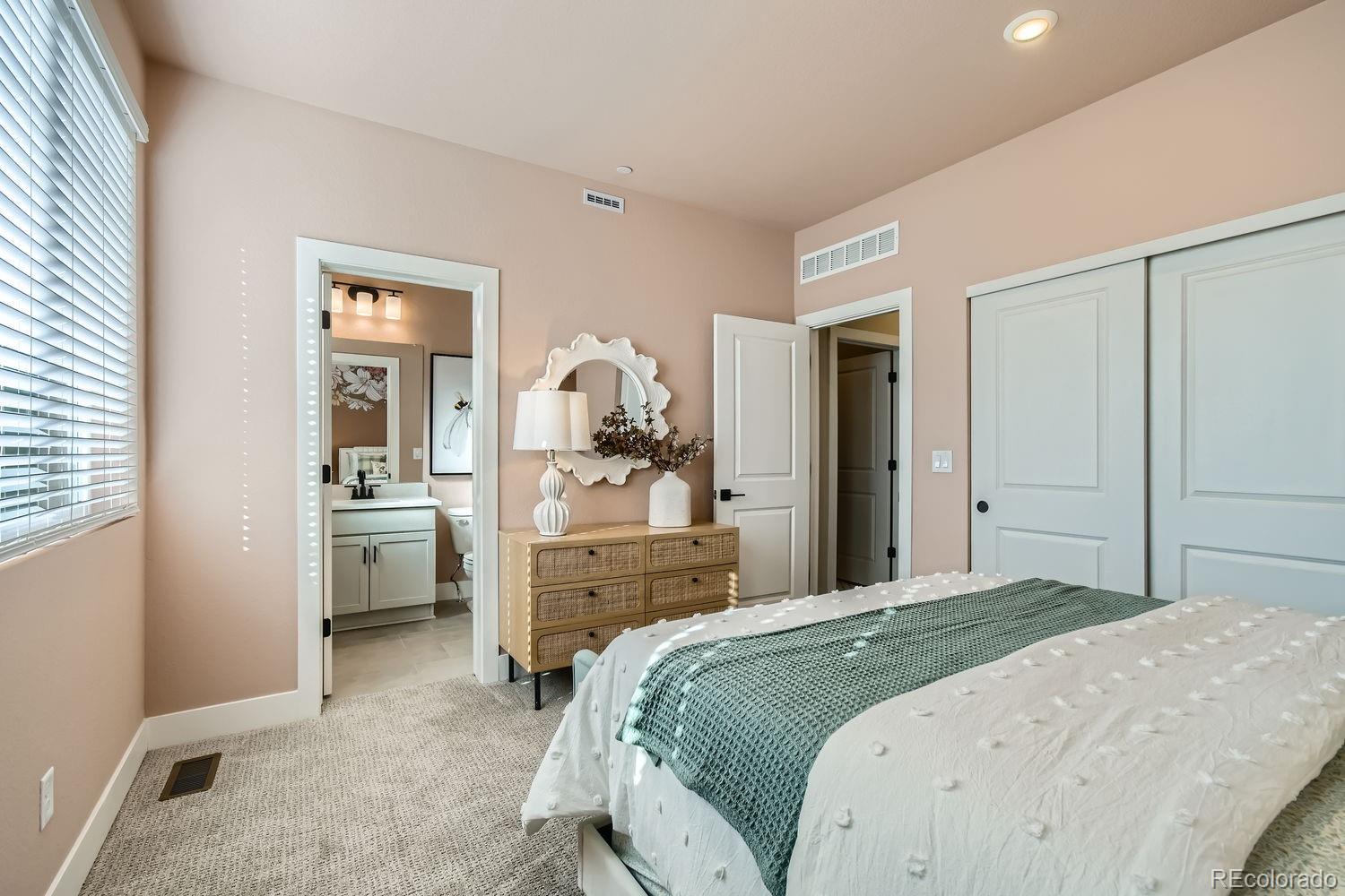 MLS Image #23 for 1722  peak loop,broomfield, Colorado