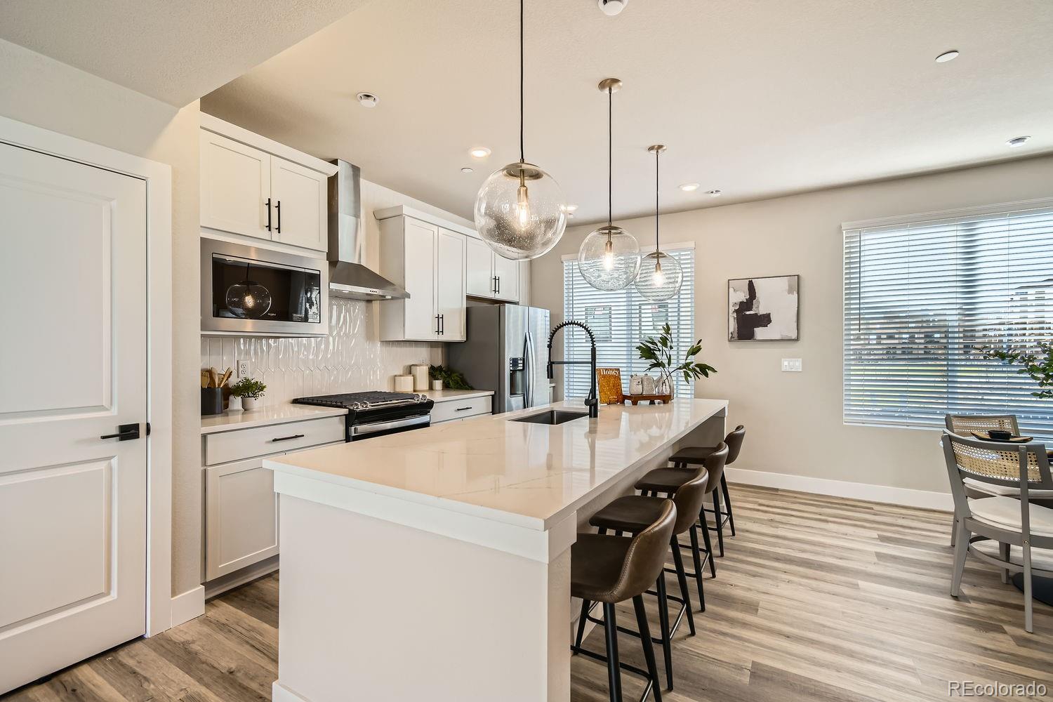 MLS Image #9 for 1722  peak loop,broomfield, Colorado