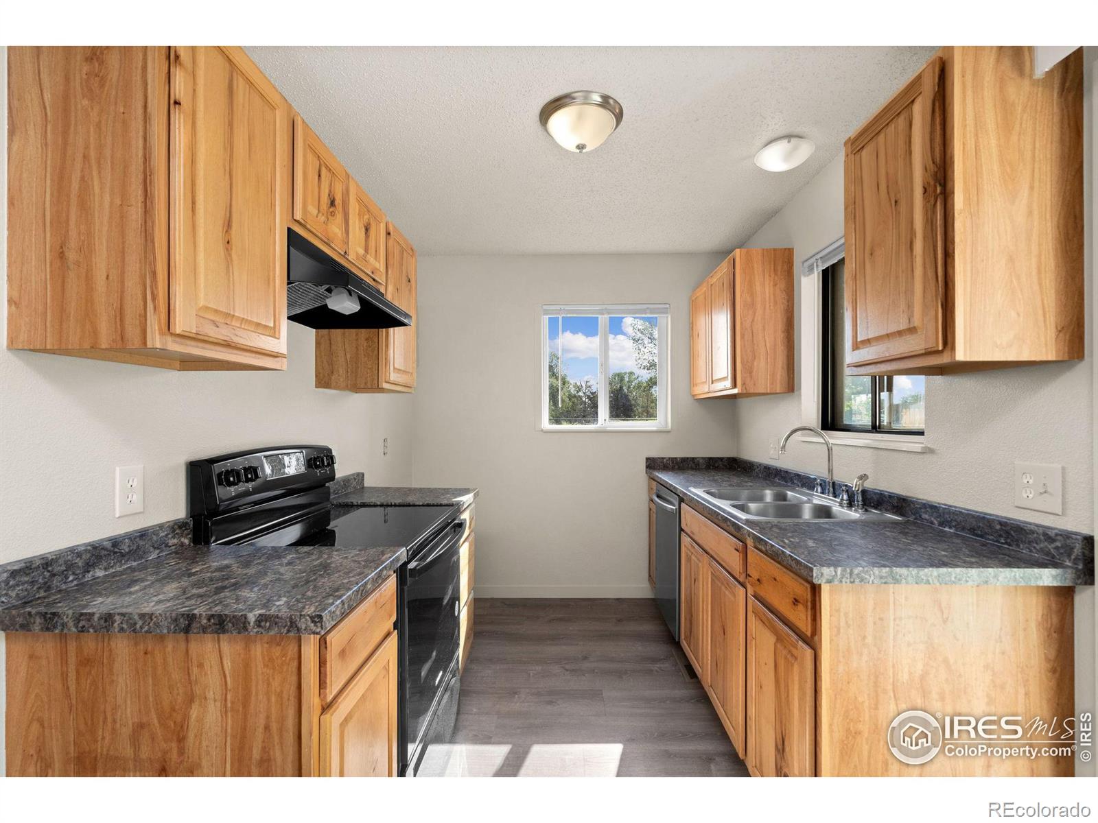 MLS Image #3 for 2054  wedgewood drive,greeley, Colorado