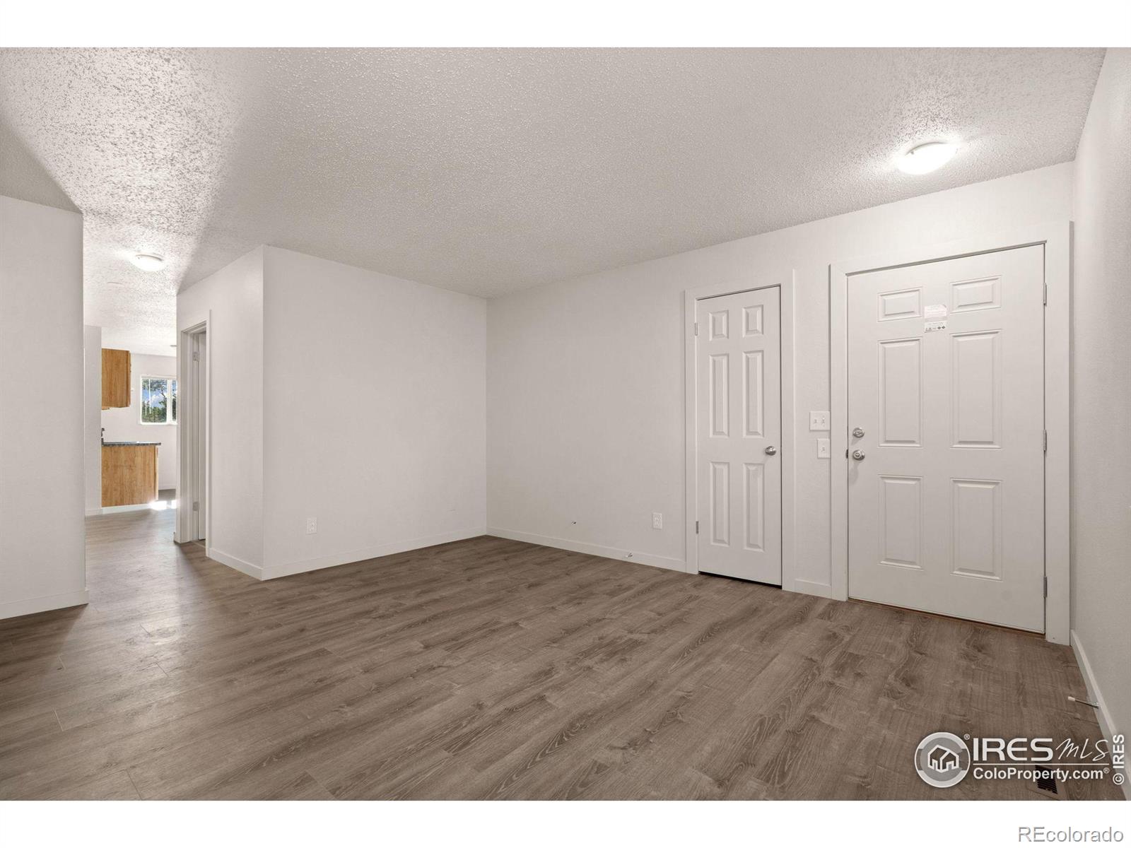 MLS Image #4 for 2054  wedgewood drive,greeley, Colorado